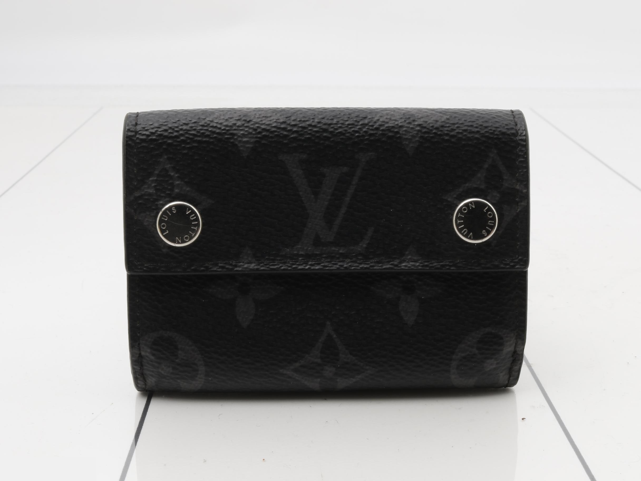 folding wallet