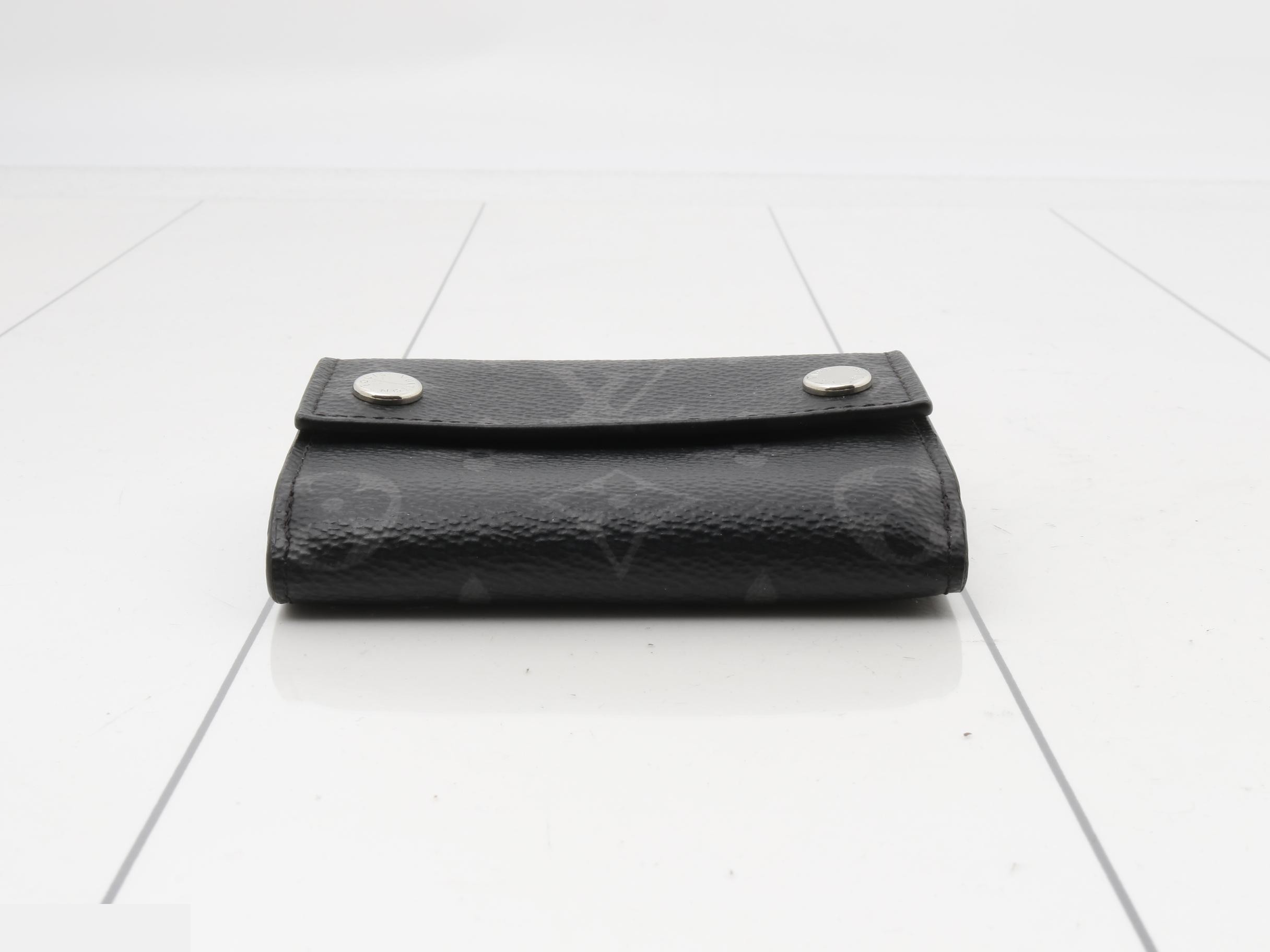 folding wallet — view 3