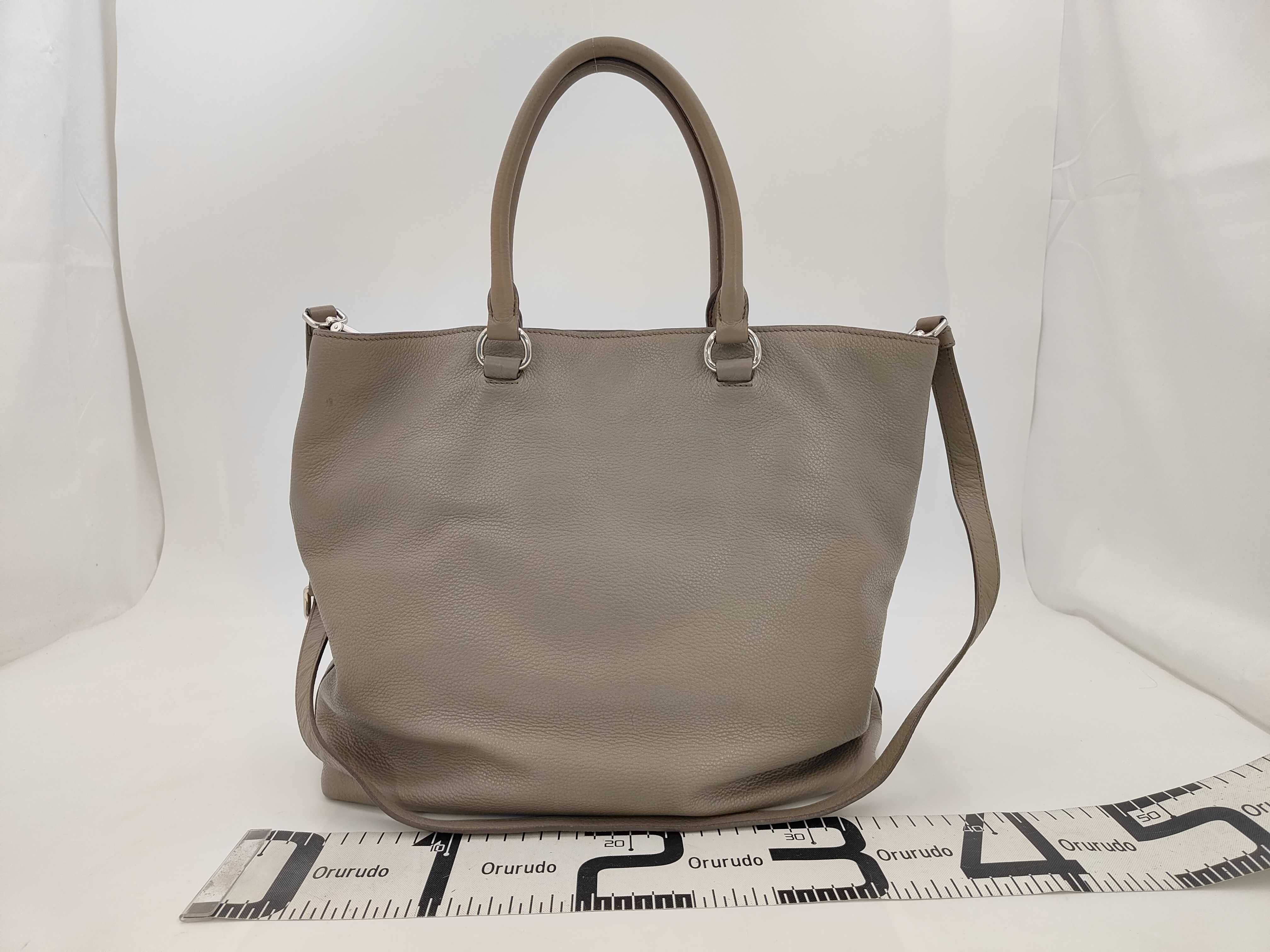 Vitello Daino Tote Bag — view 2