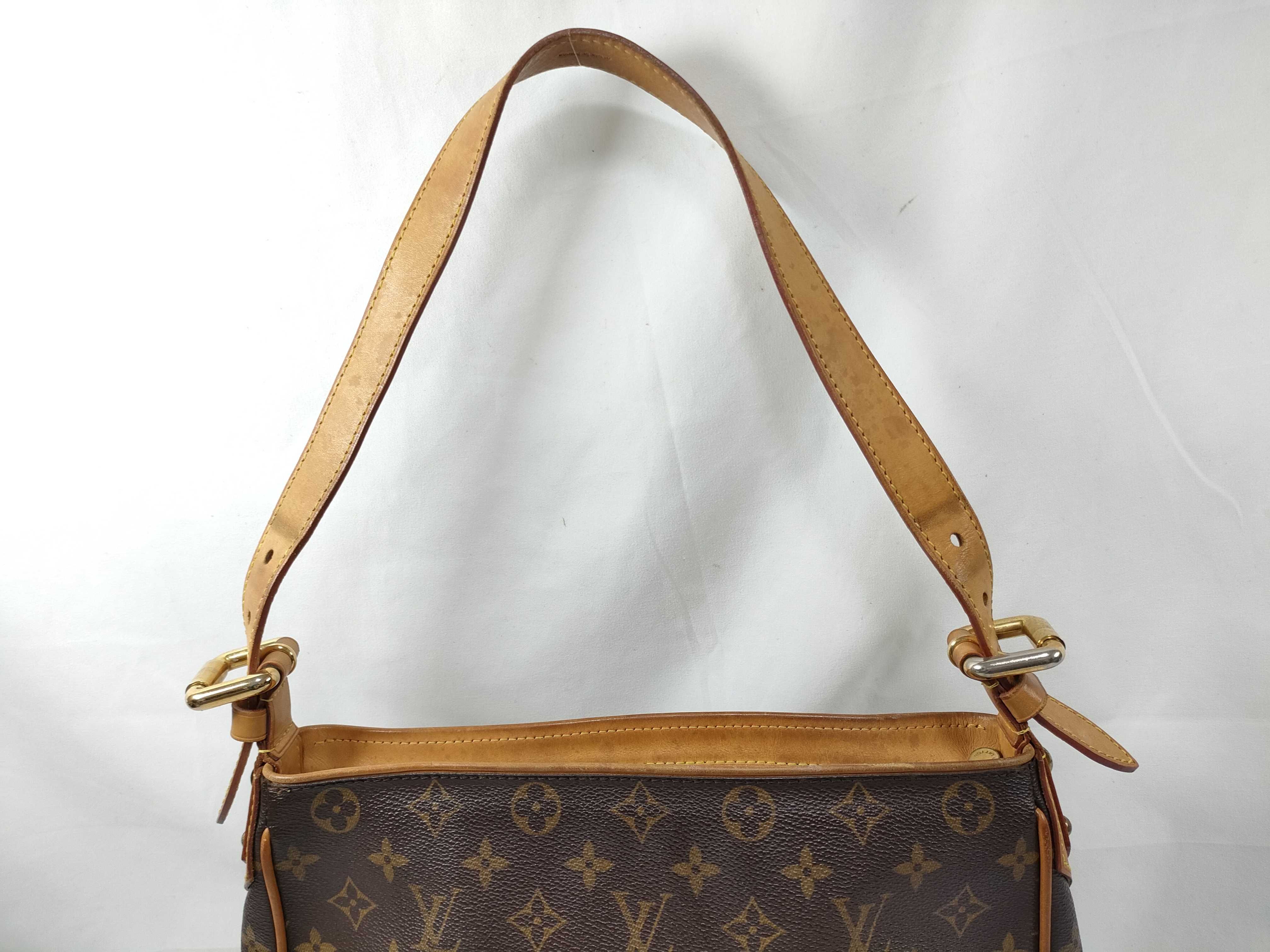 Monogram Louis Vuitton Brown Monogram Hudson GM M40045 Shoulder Bag — view 3