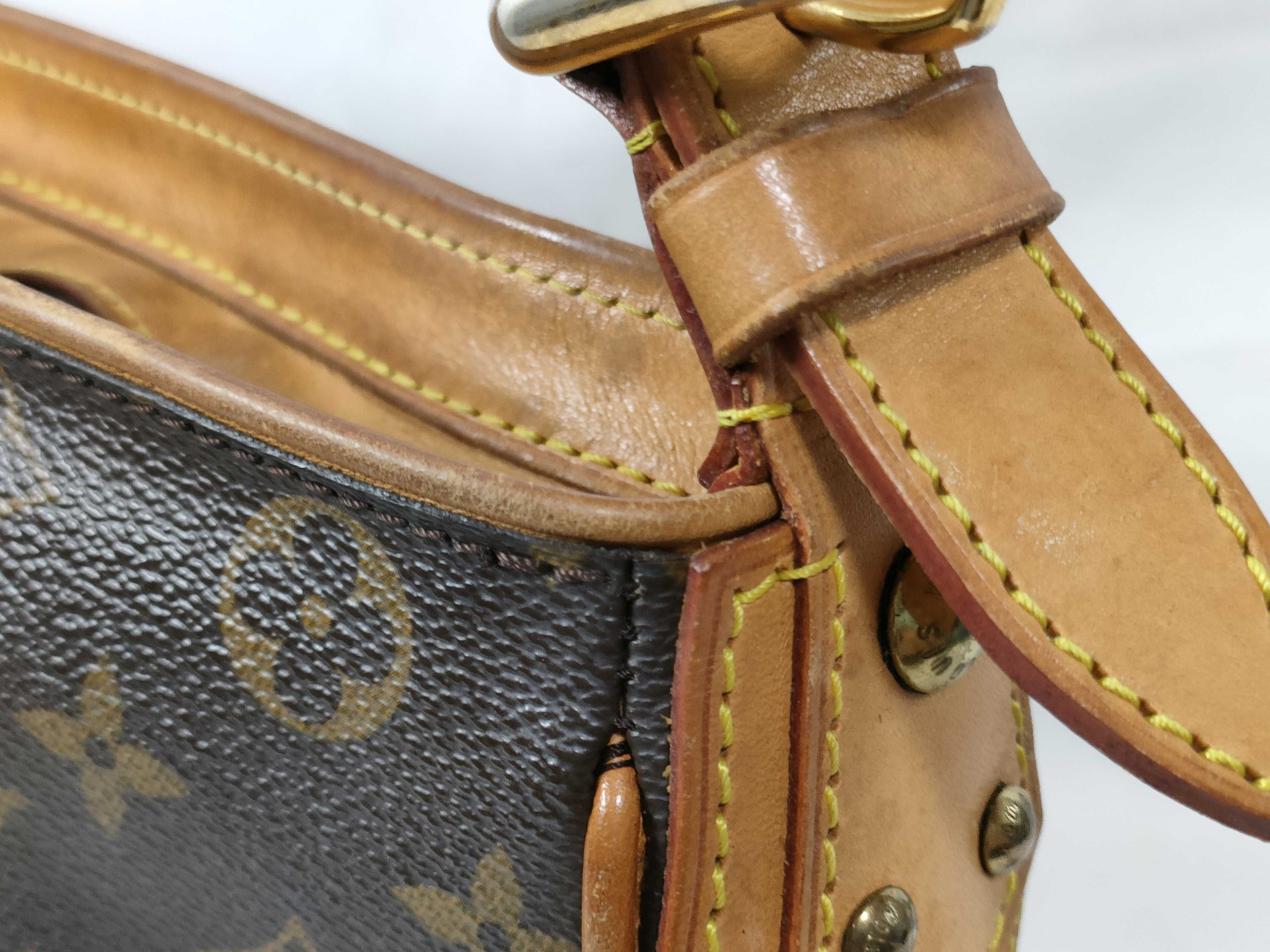 Monogram Louis Vuitton Brown Monogram Hudson GM M40045 Shoulder Bag — view 4