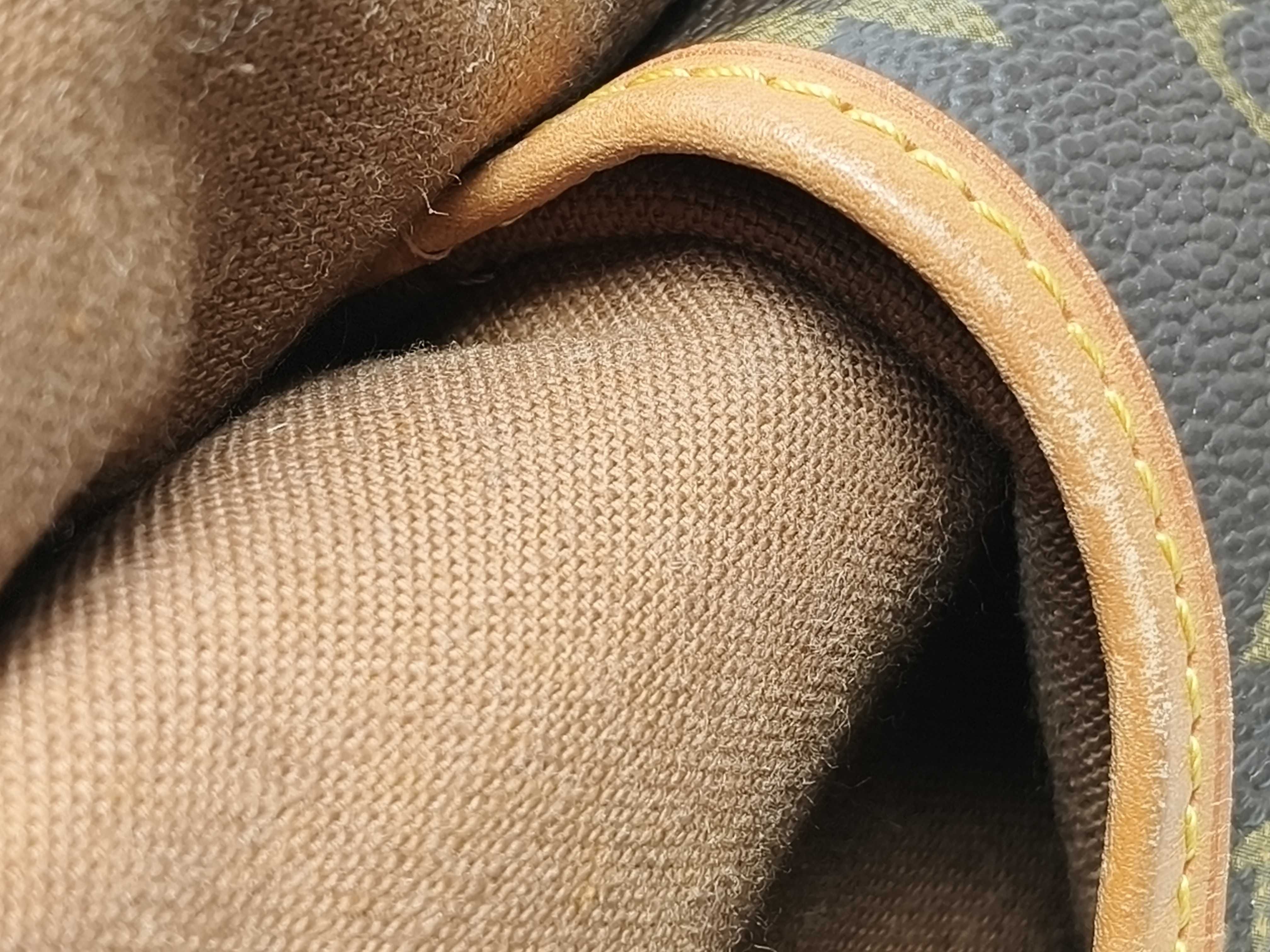 Monogram Vuitton Saumur 35 M42254 Shoulder Bag — view 9