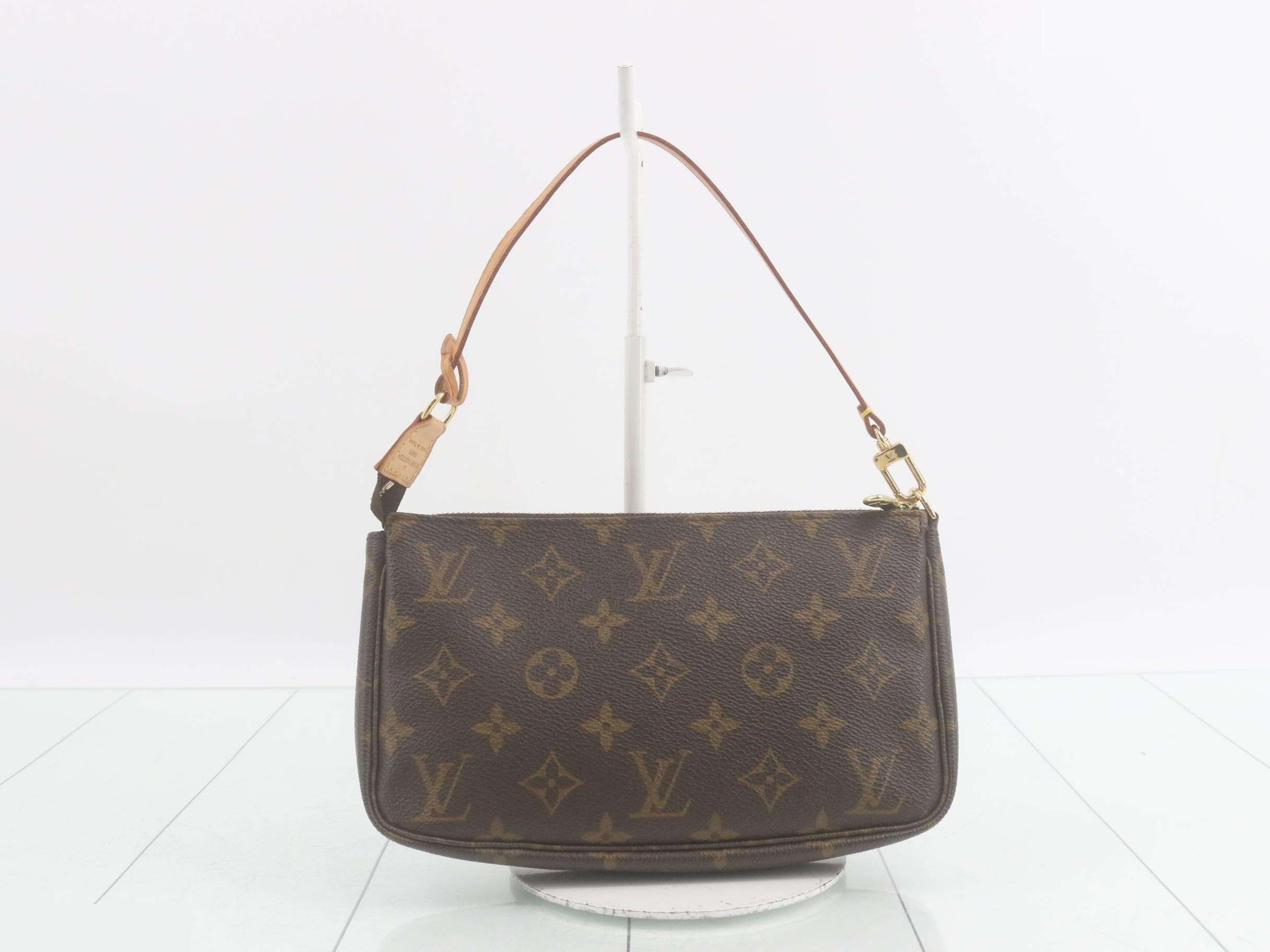 Pochette Accessoires (old model) — view 2