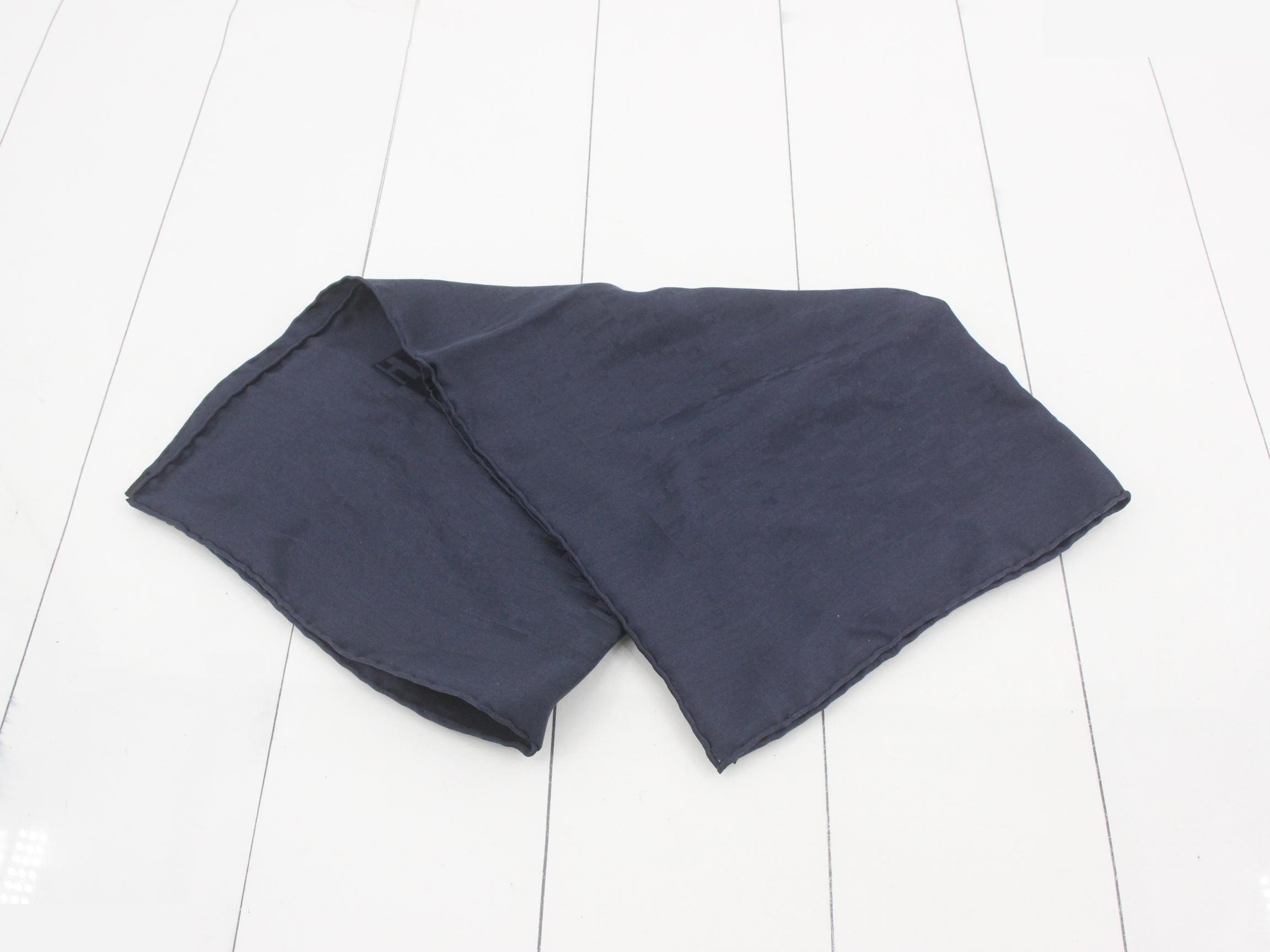Carré 45 Scarf — view 2