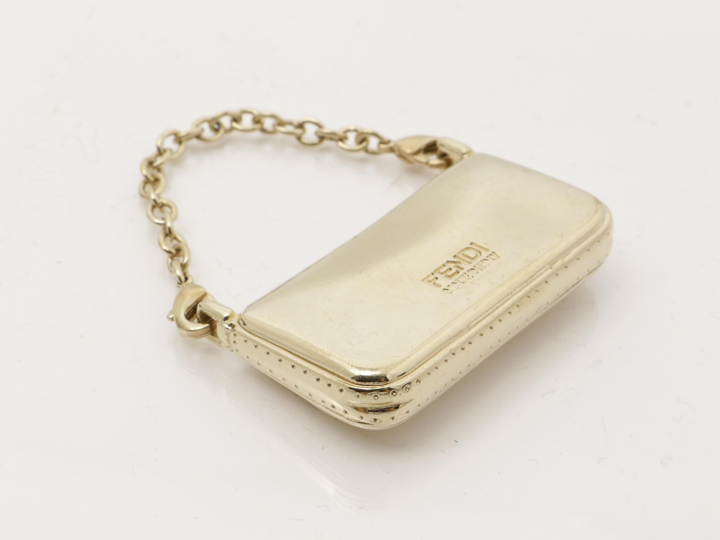 Other items: Small accessories, phone straps, keychains — view 2