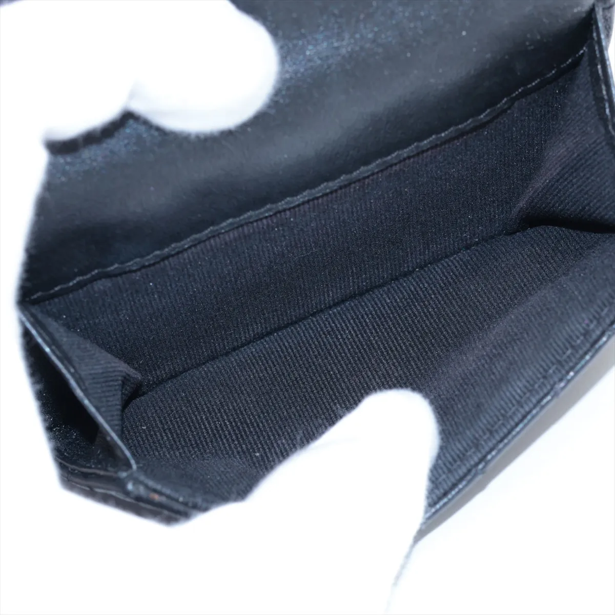 Matelassé Lambskin Compact Wallet, Black with Gold Hardware, 31922900 — view 7