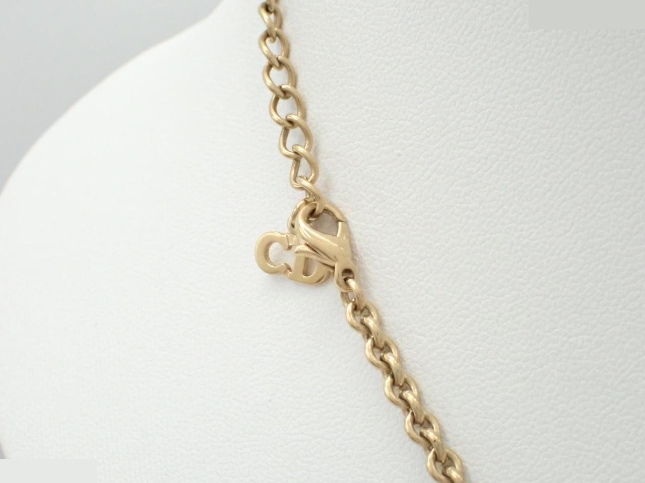 logo necklace pendant, neck circumference approximately 52cm — view 2