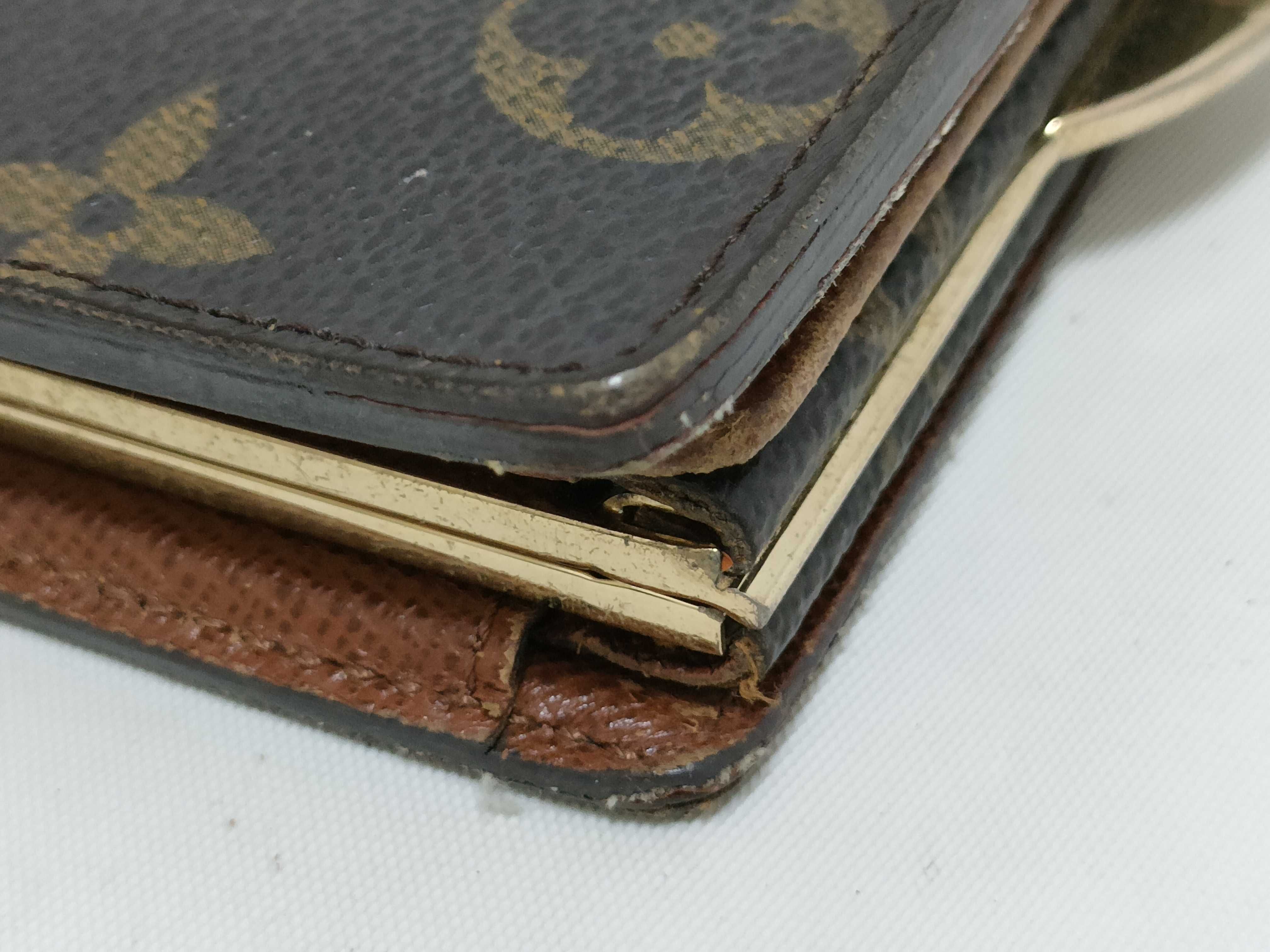 Monogram LV Bi-fold coin purse — view 15