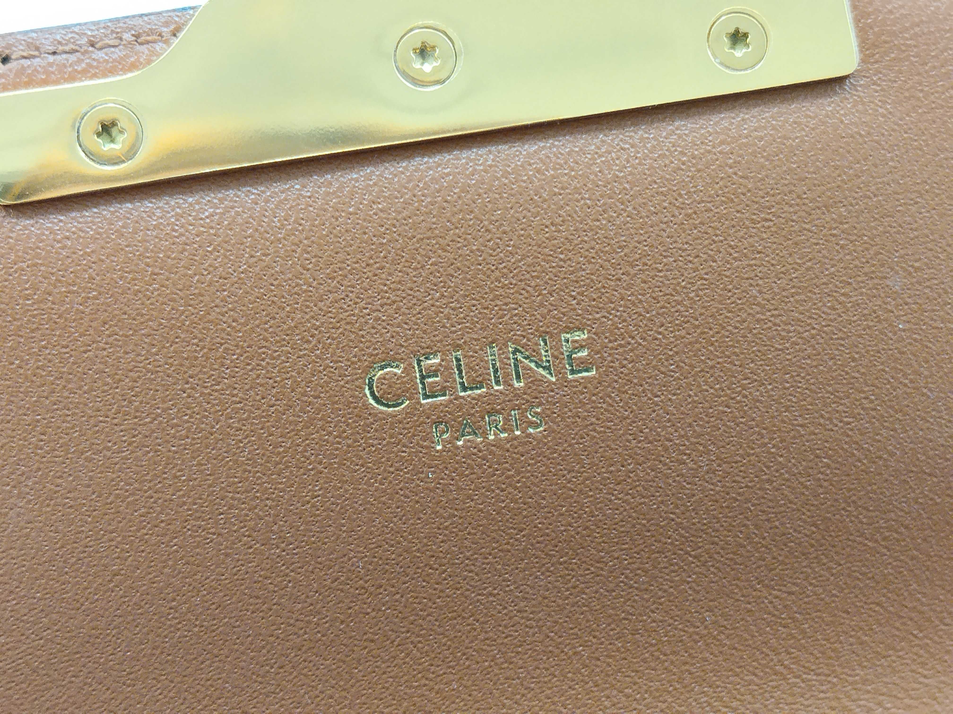Triomphe Chain Shoulder Bag — view 10