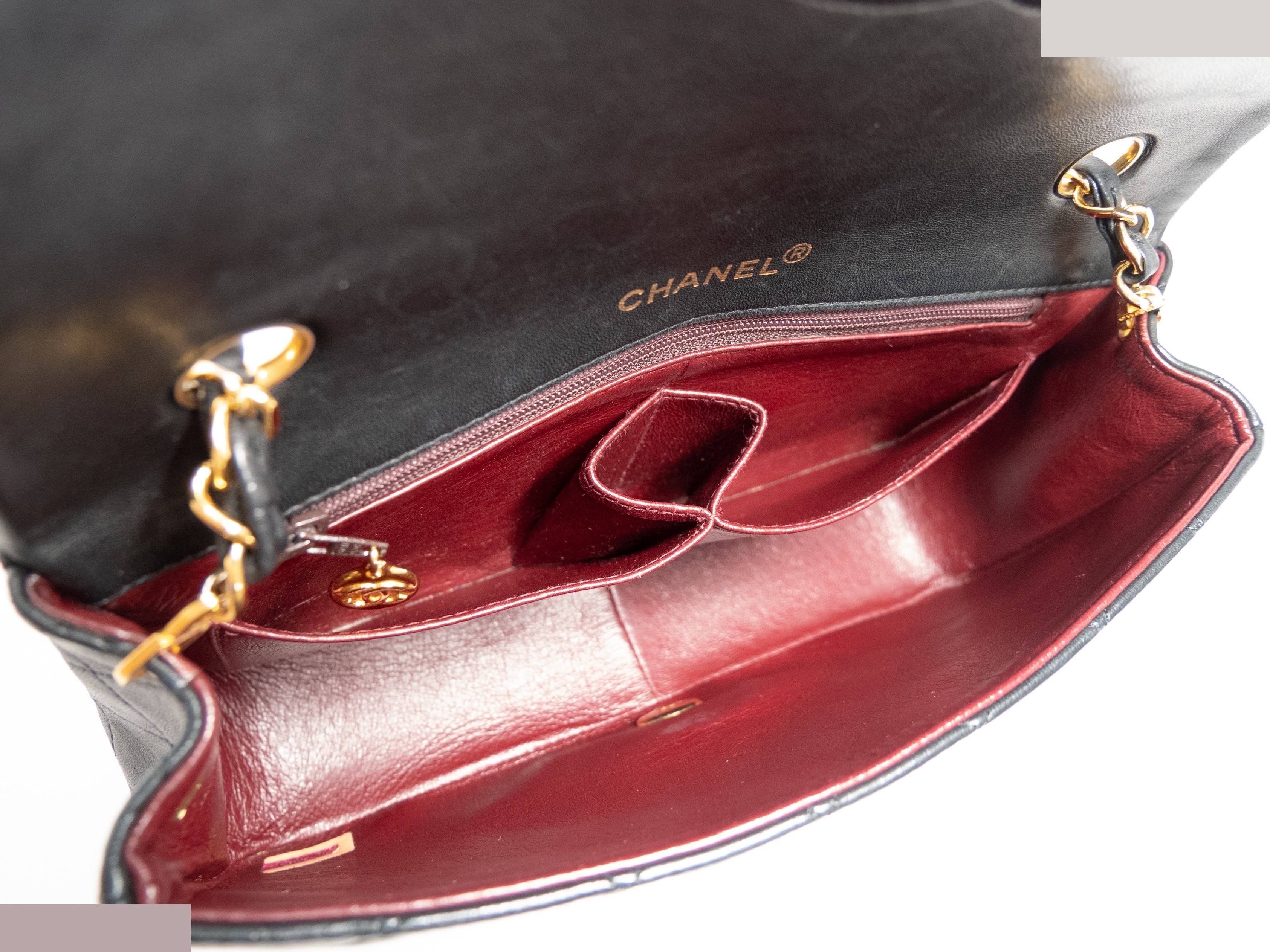 Matelassé full flap bag, matching seal card, box and bag included. — view 11