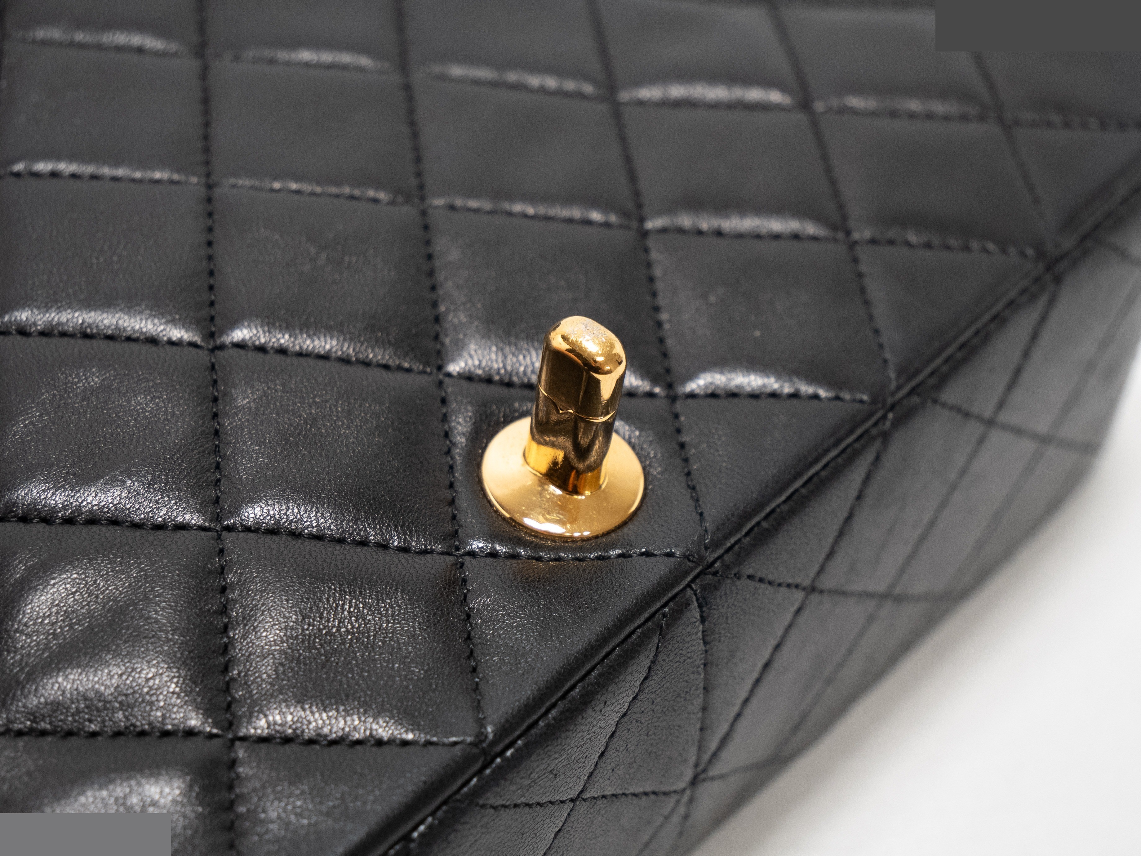 Matelassé full flap bag, matching seal card, box and bag included. — view 9