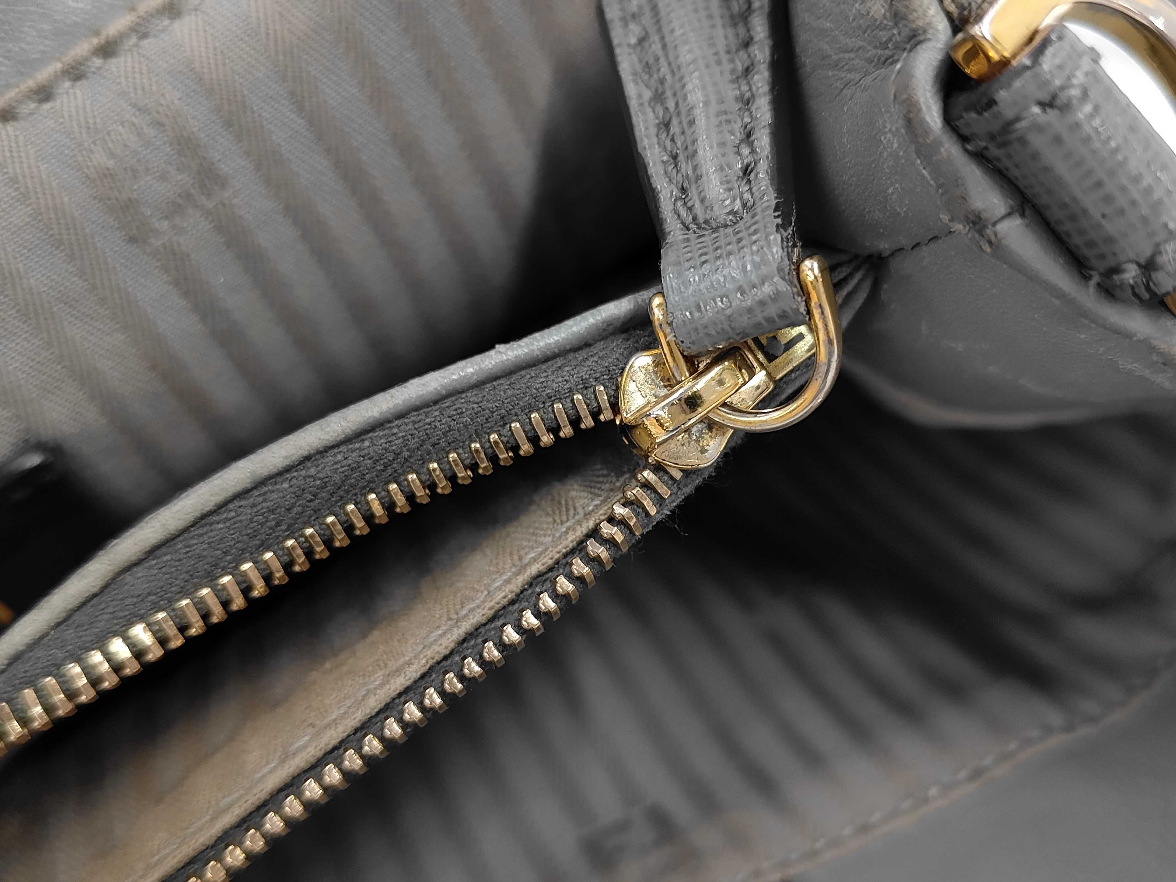 Petite 2Jours Leather Tote Bag in Dark Gray — view 10
