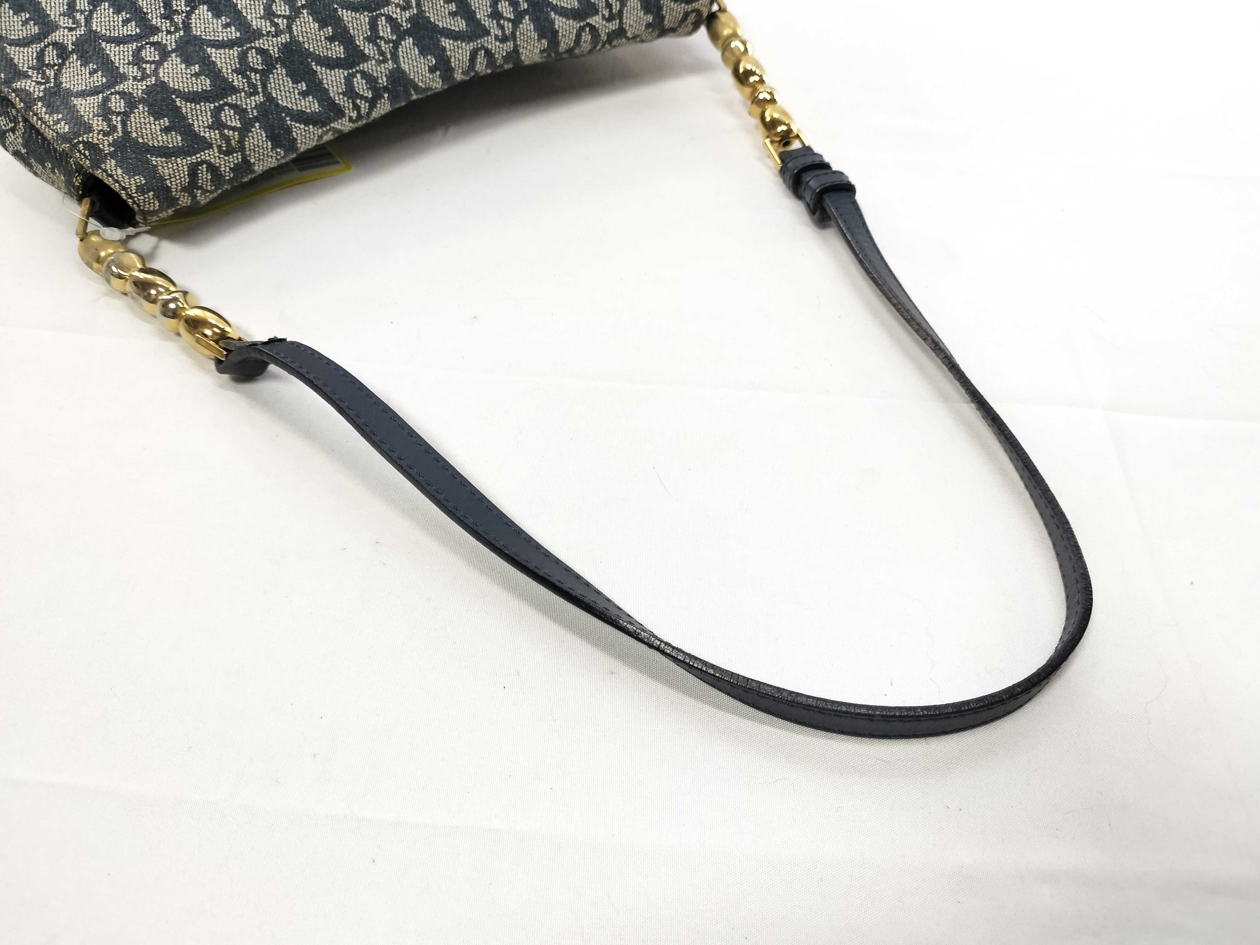 Trotter Maris Pearl Shoulder Bag — view 3