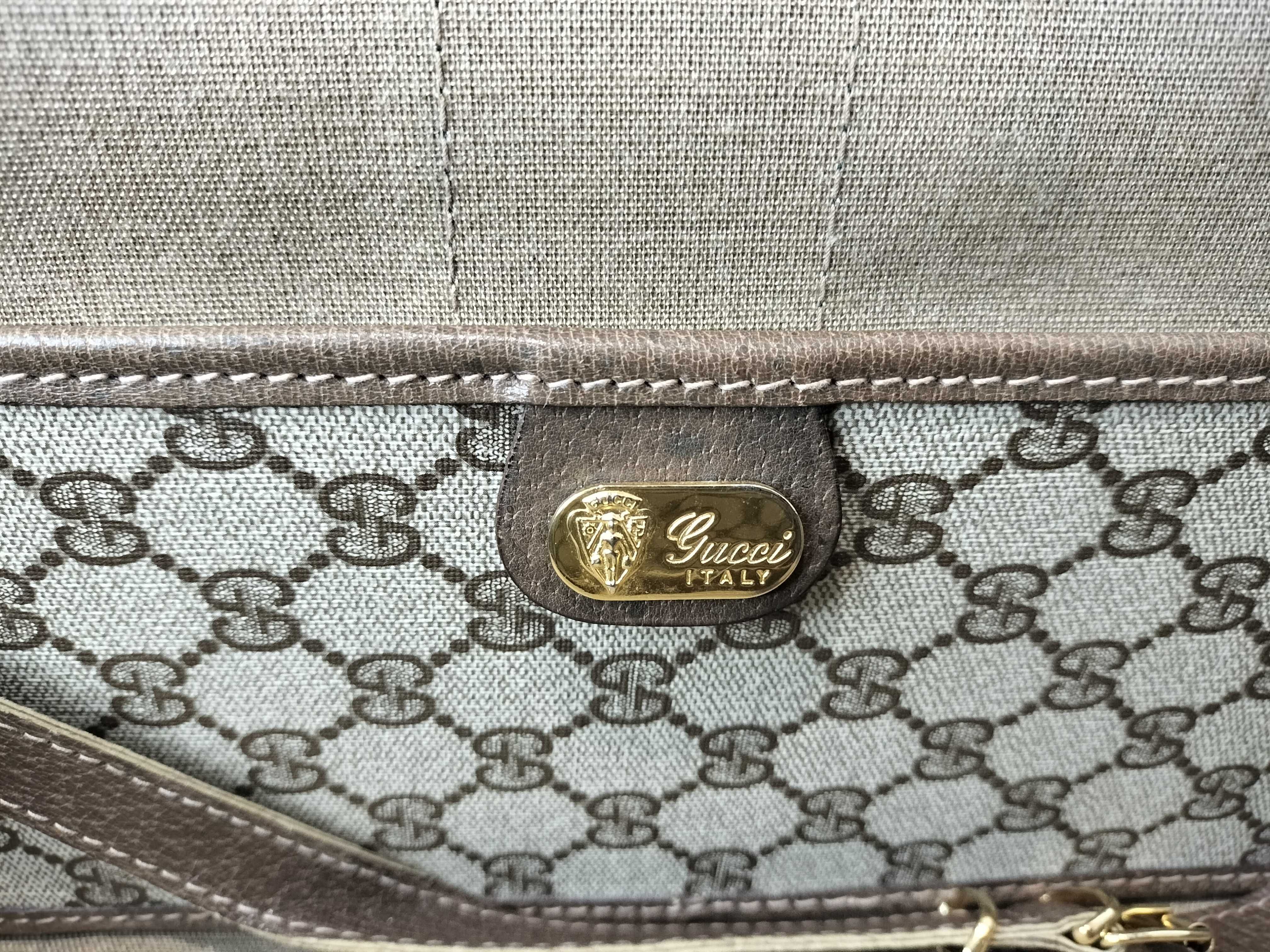 GG Supreme 010.20.4374 Old Gucci Bag — view 11