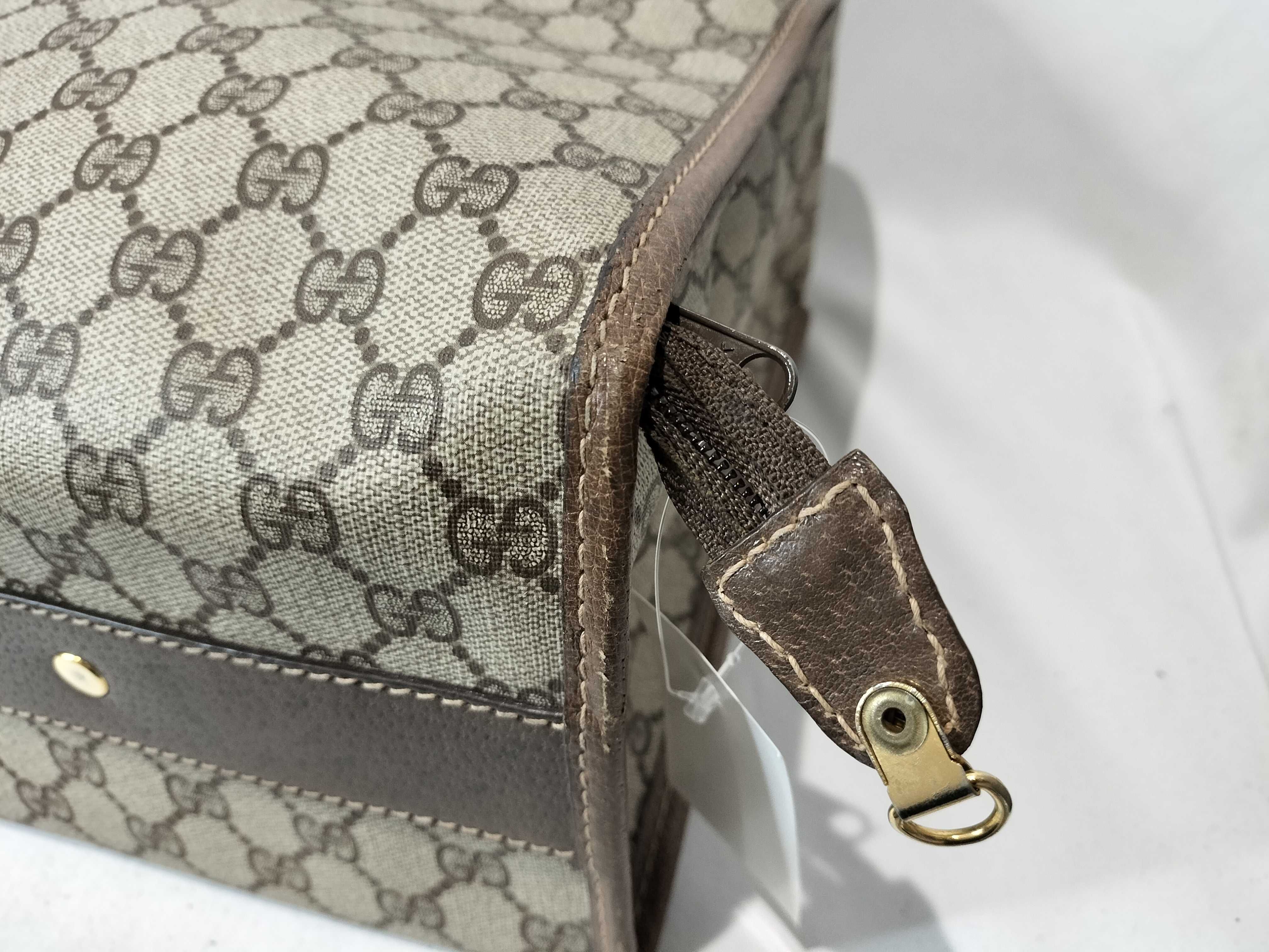 GG Supreme 010.20.4374 Old Gucci Bag — view 6
