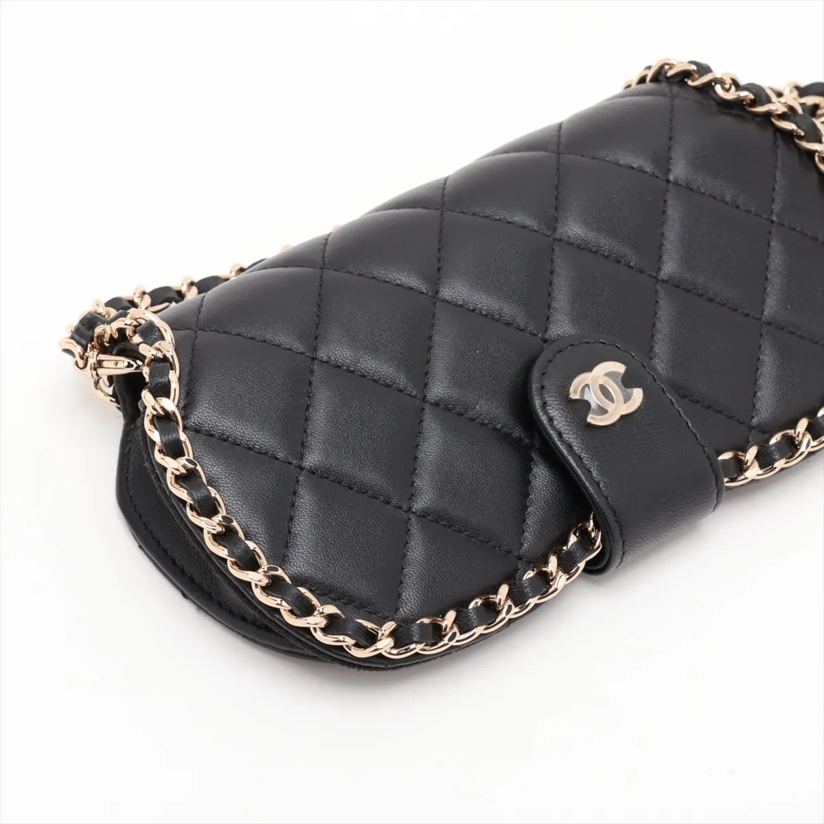 Matelassé Lambskin Chain Shoulder Bag with Glasses Case, Black with Gold Hardware, 32113262, Serial Number 32 — view 4