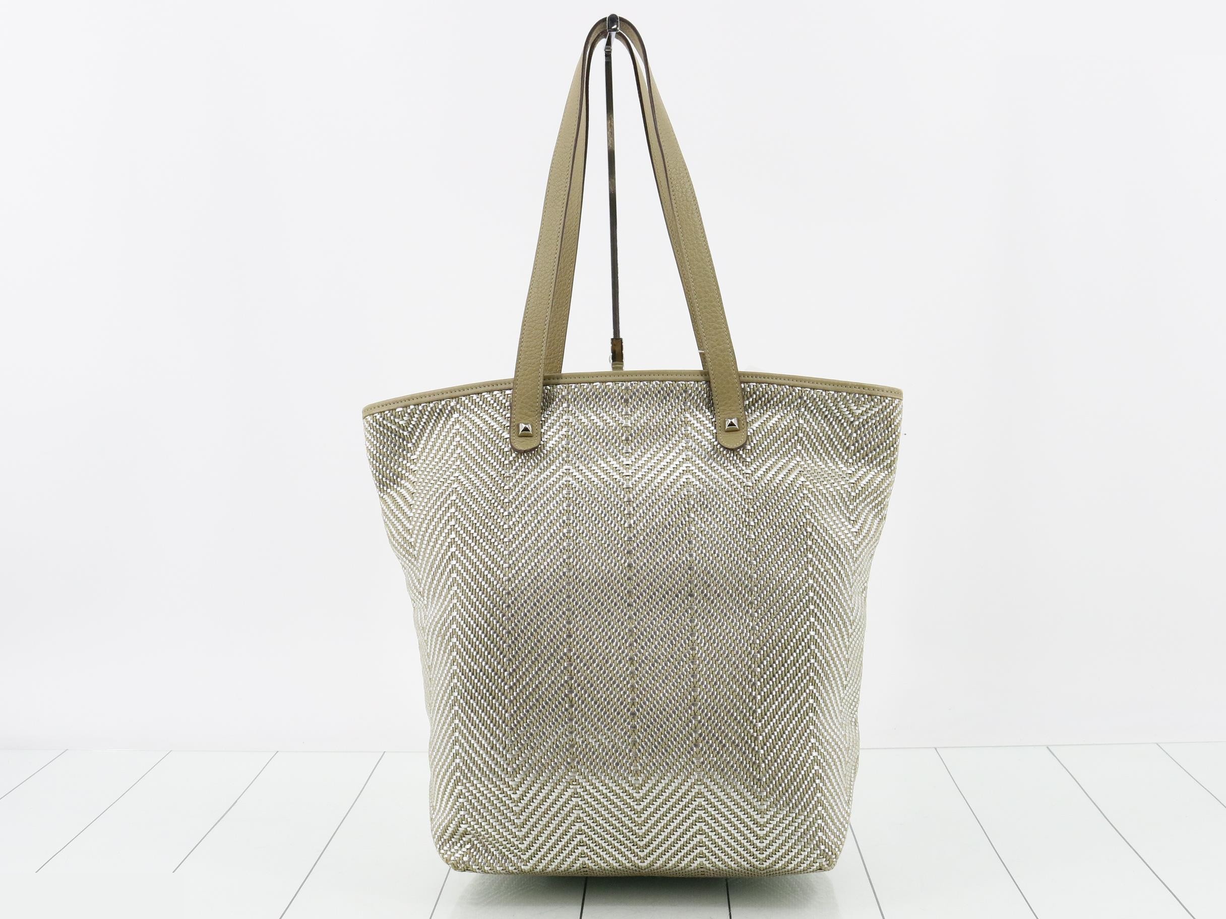 Tote bag — view 2