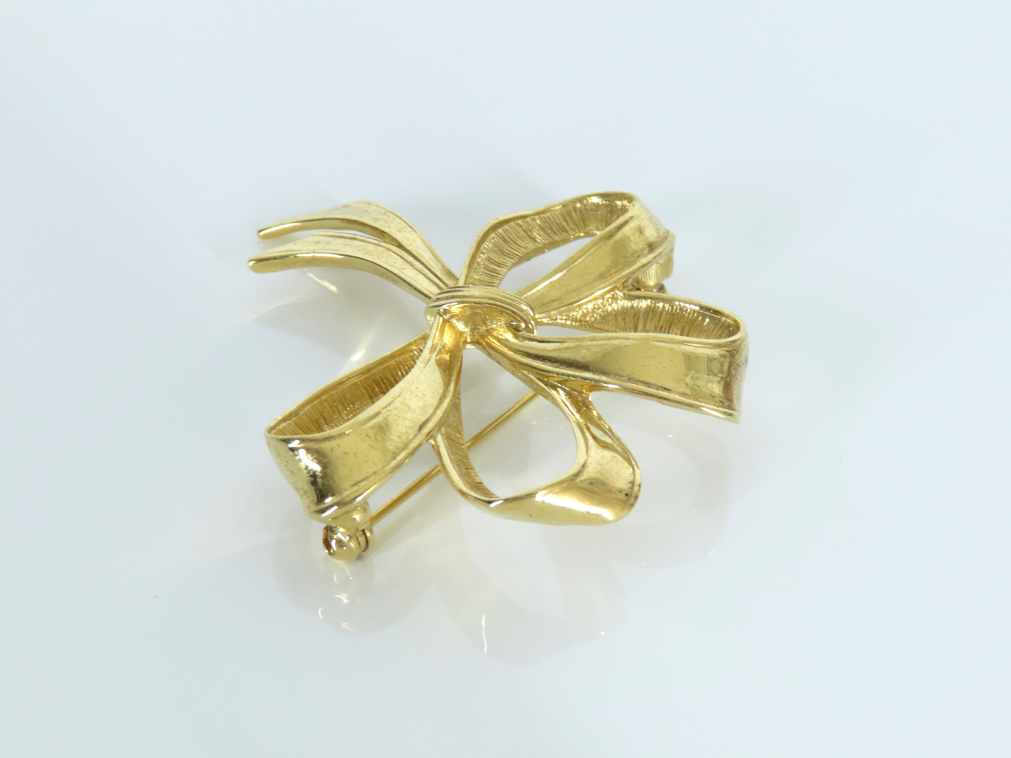 Ribbon Brooch, Gold — view 3