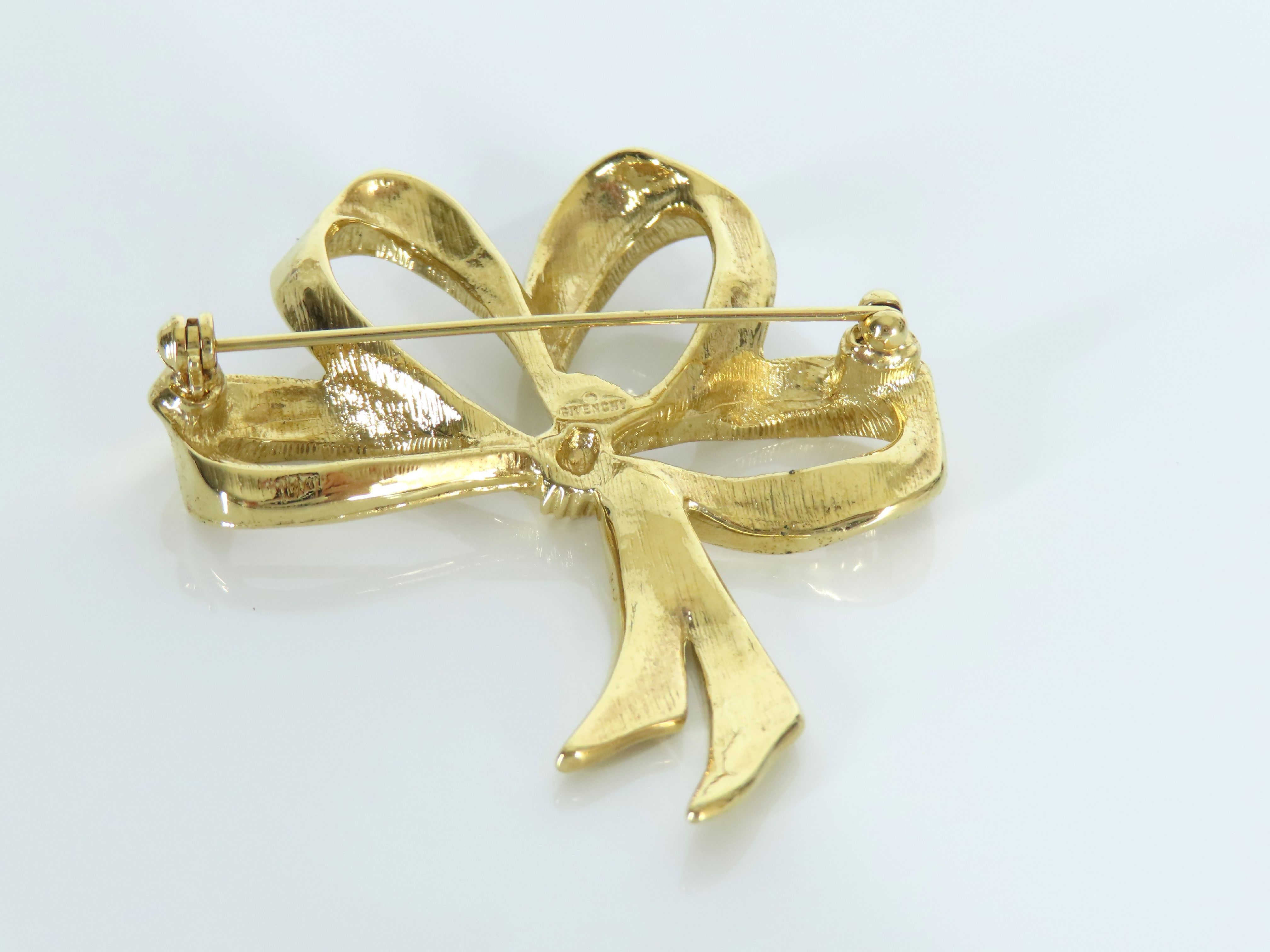 Ribbon Brooch, Gold — view 5