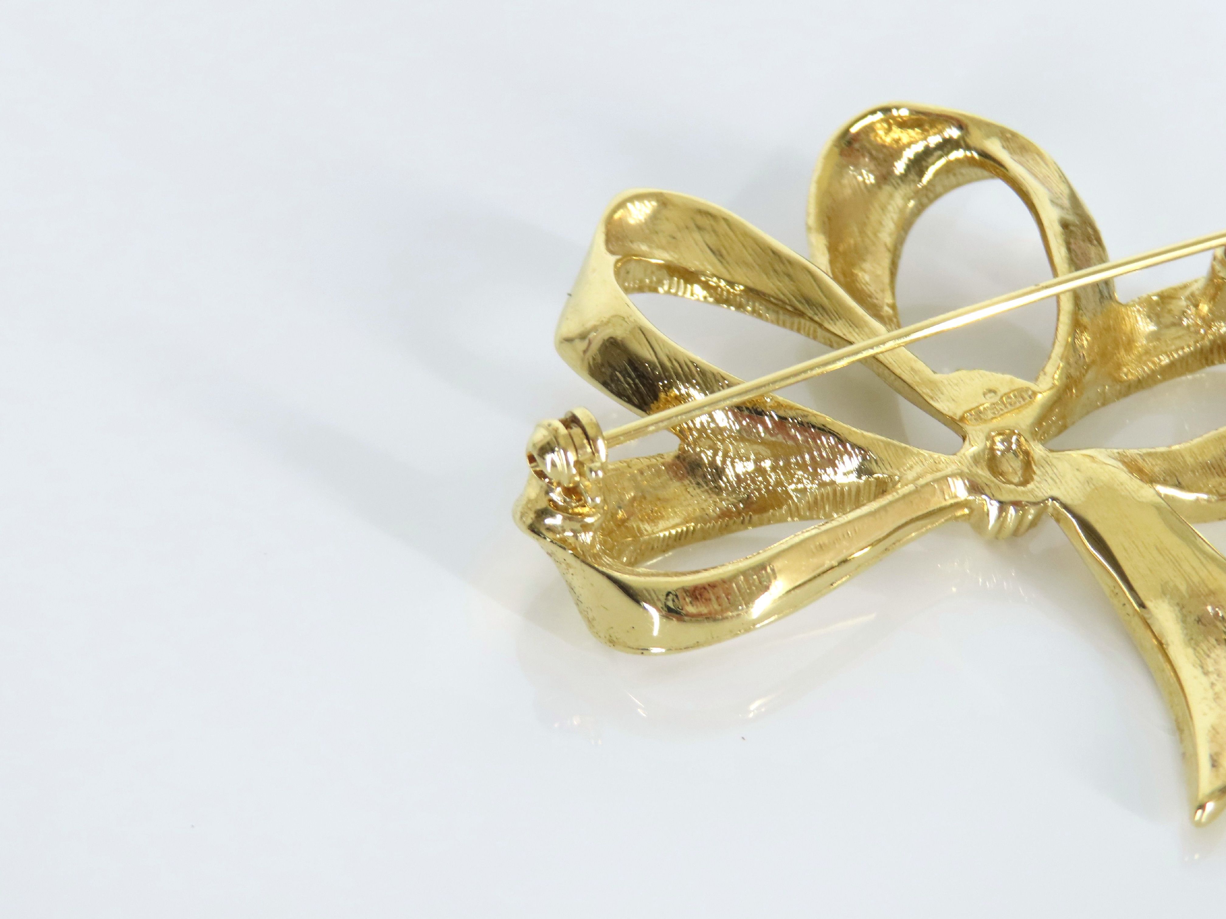Ribbon Brooch, Gold — view 6