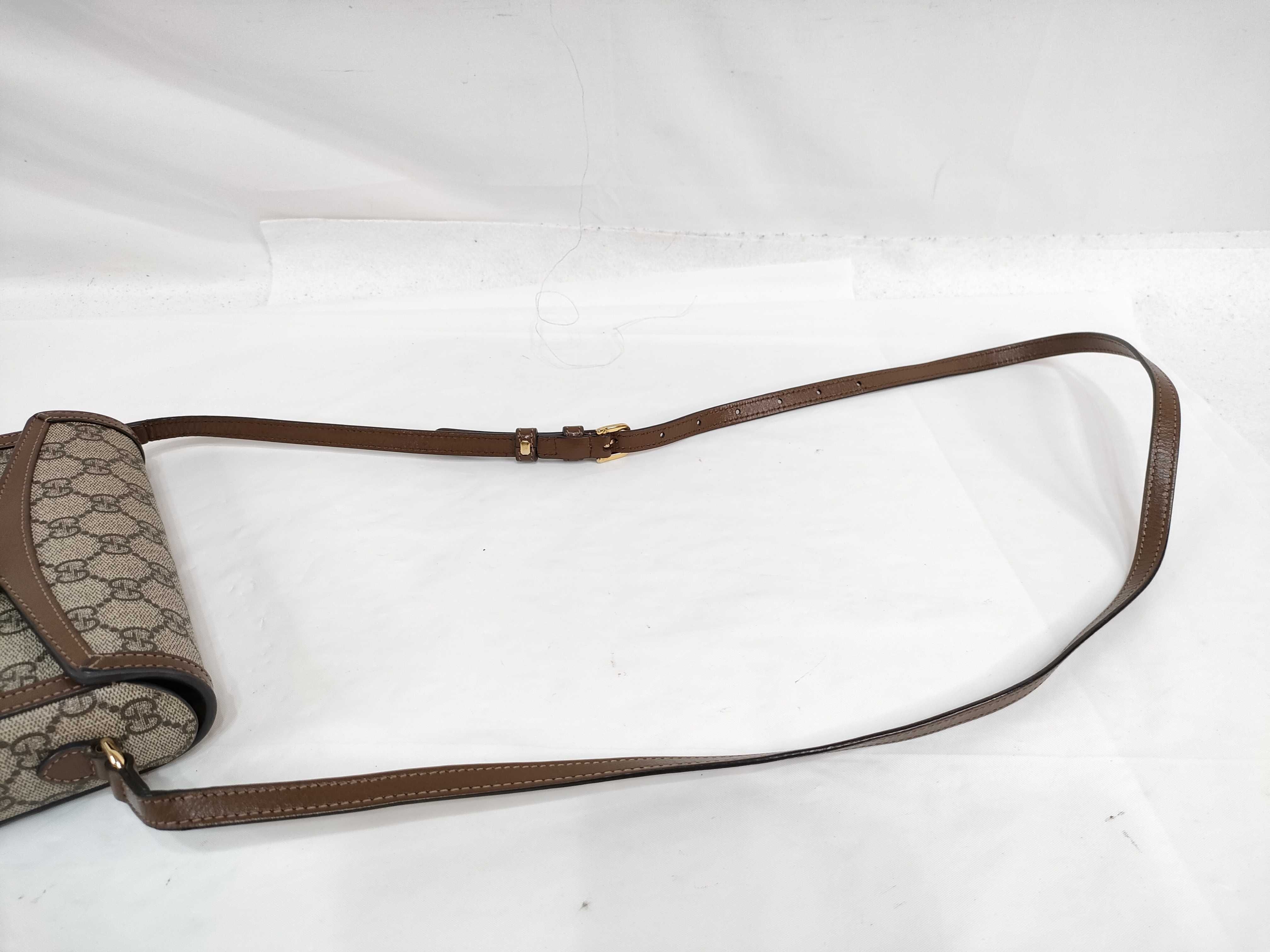 GG Canvas Horsebit Shoulder Bag — view 3