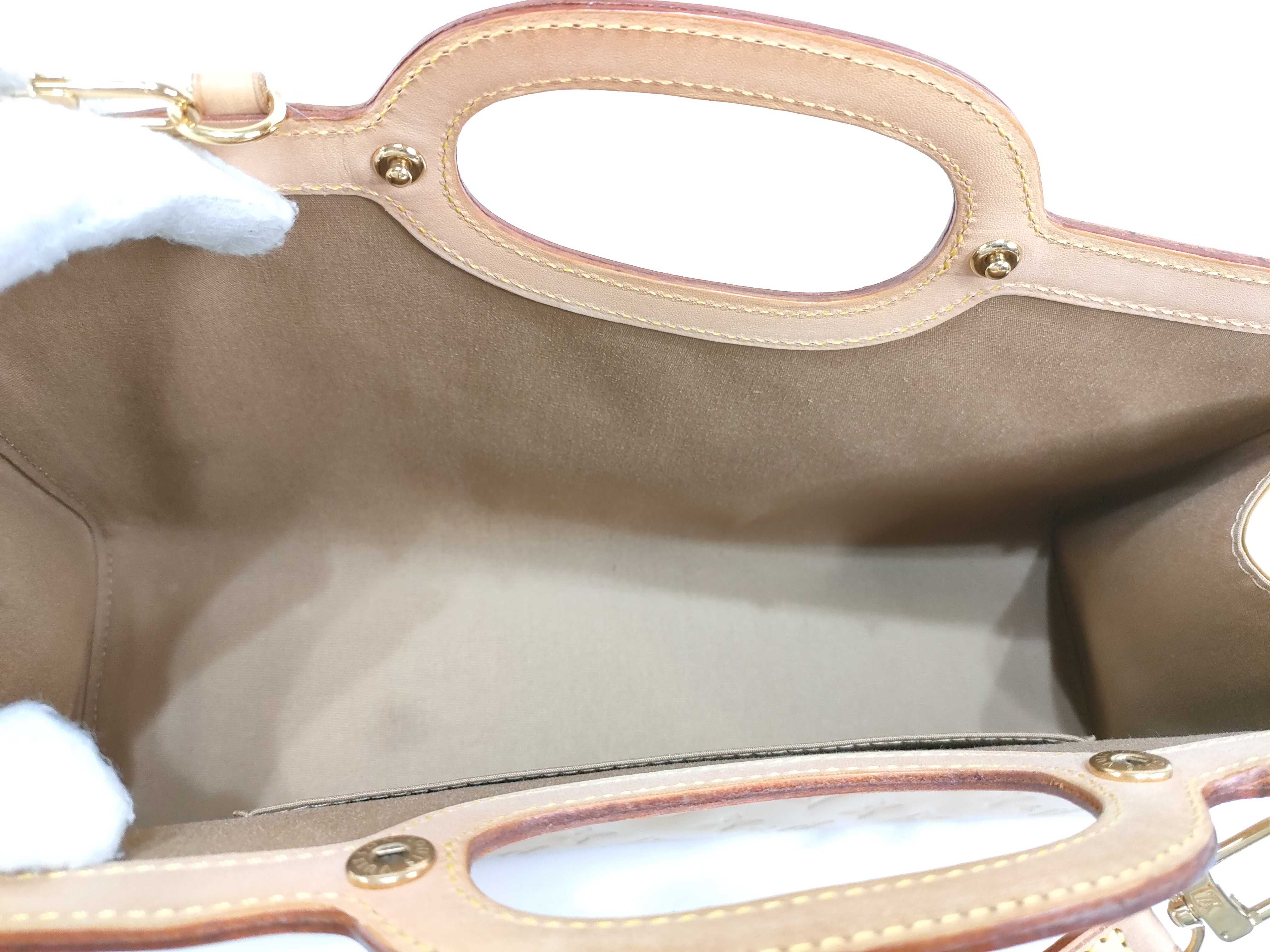 Vernis Roxbury Drive M91372 LM0056 Beige Shoulder Bag — view 10