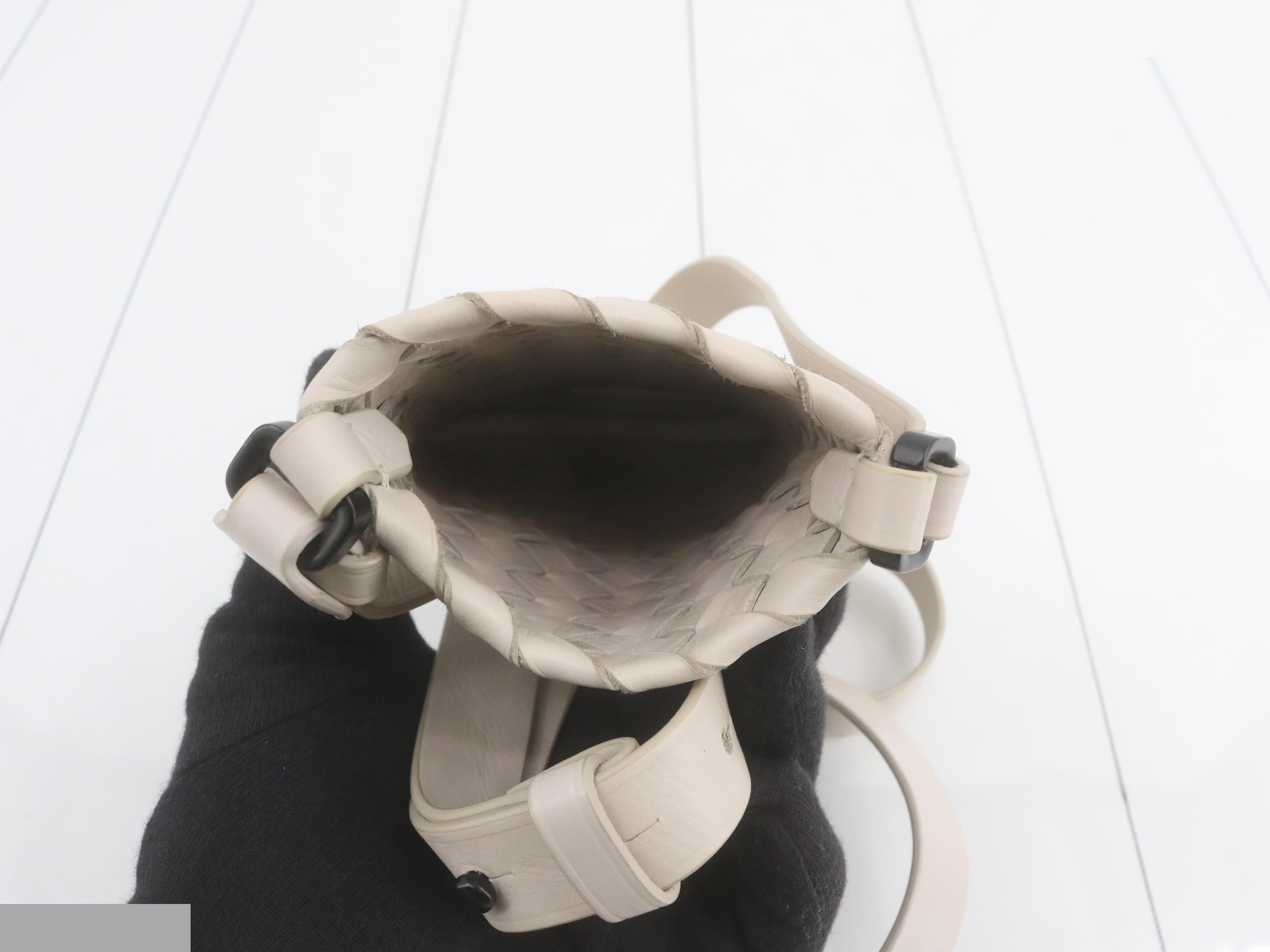 Intrecciato Phone Pouch — view 4