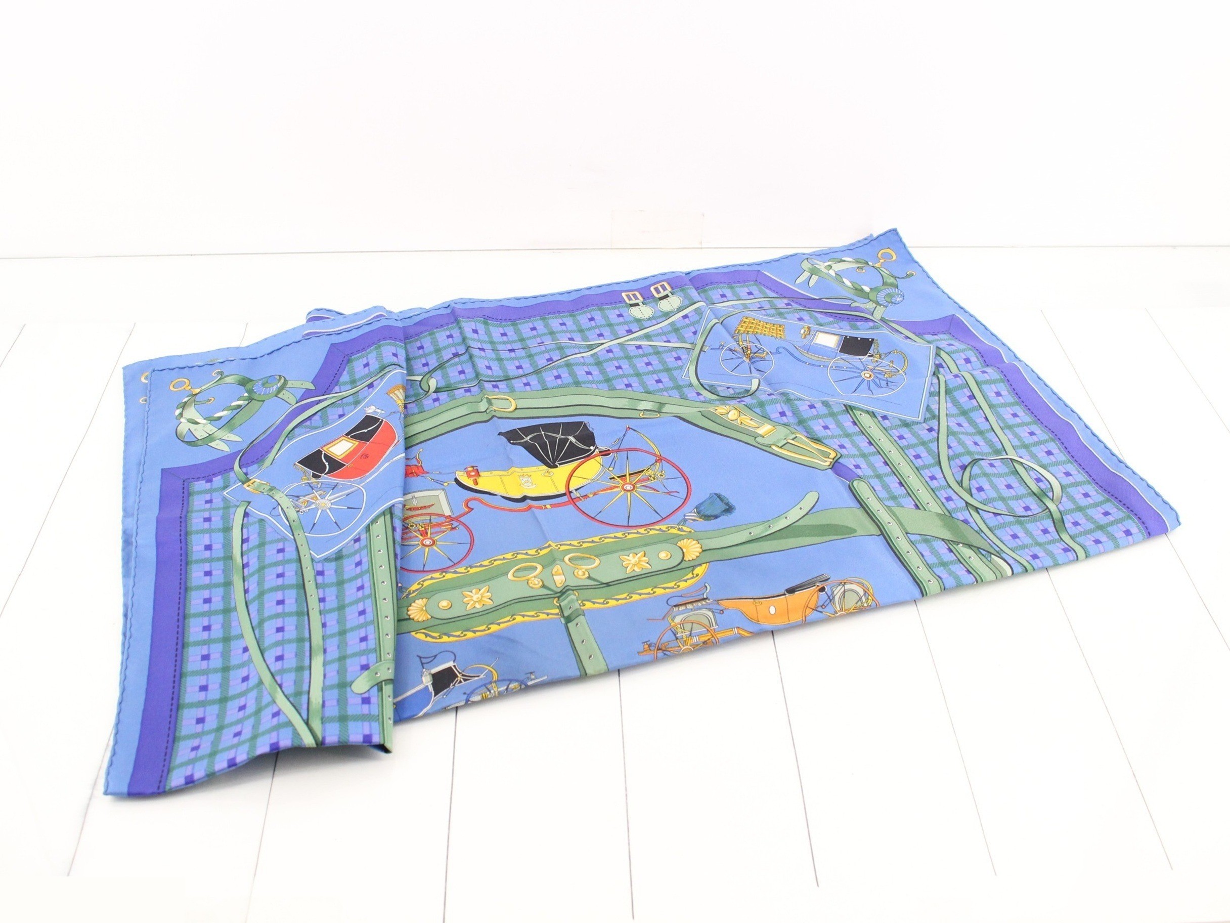 Carre 90 LES VOITURES A TRANSFORMATION Scarf — view 3
