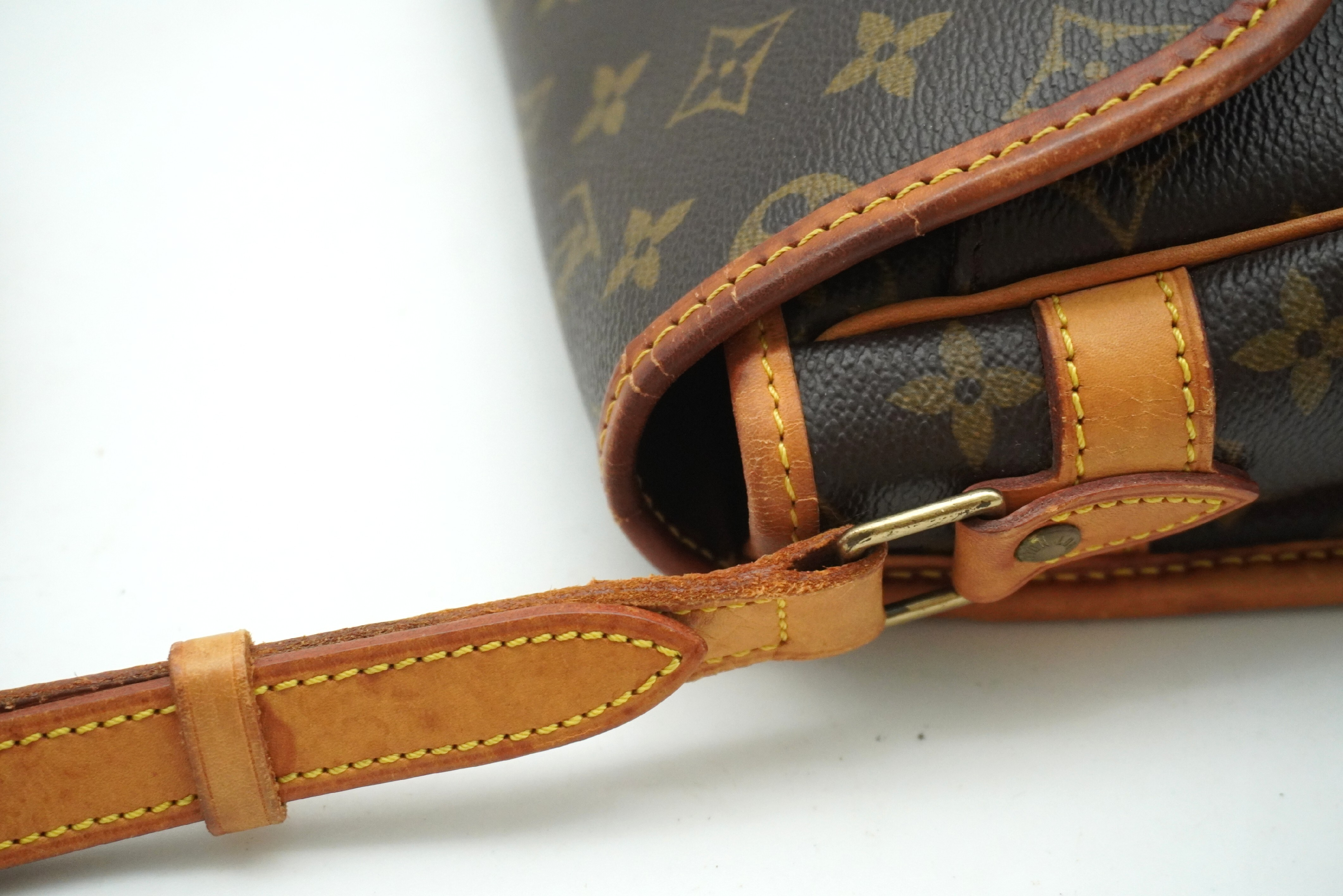 Monogram Sologne M42250 Shoulder Bag — view 9
