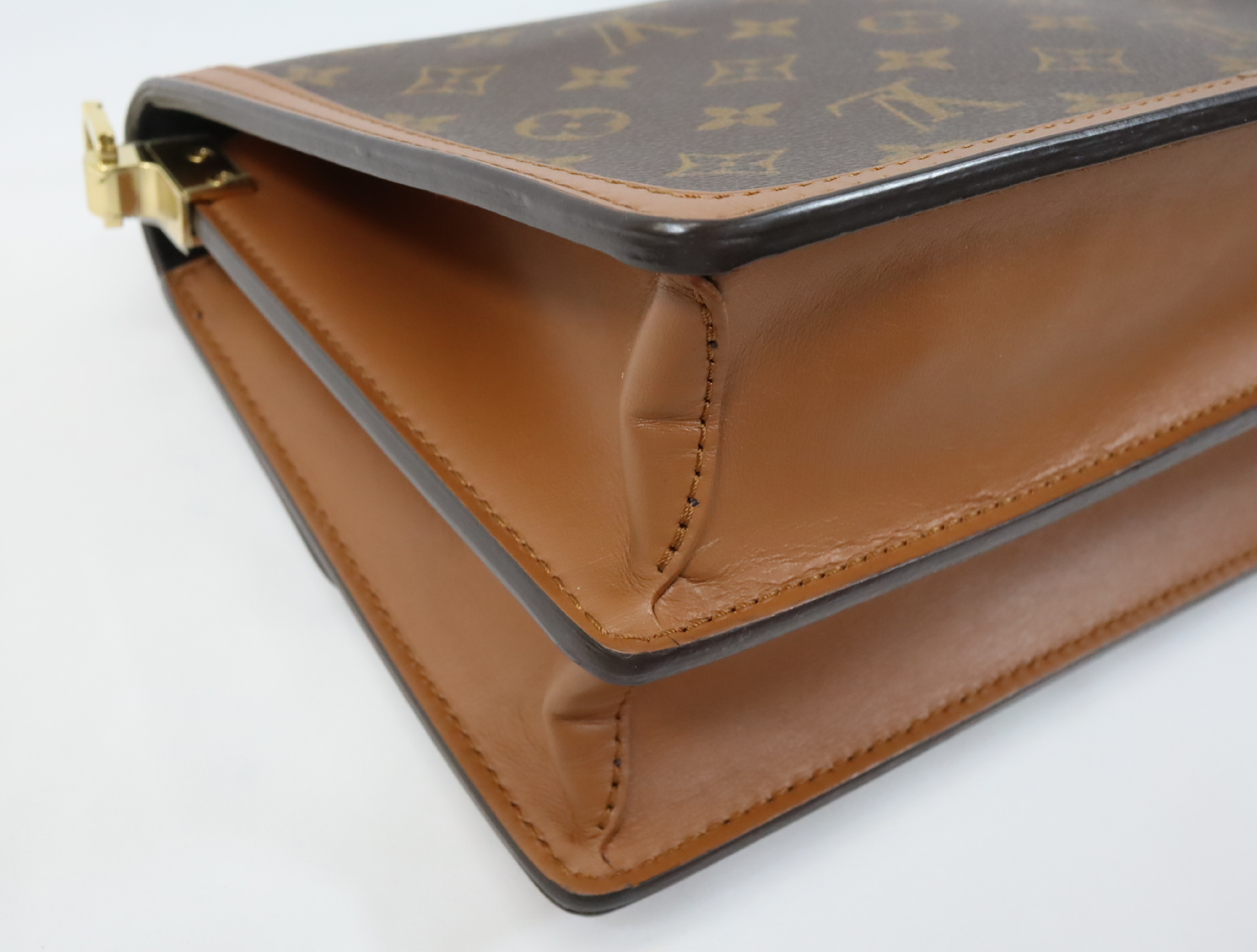 Monogram Reverse Dauphine MM M45958 Shoulder Bag (RFID detected) — view 9