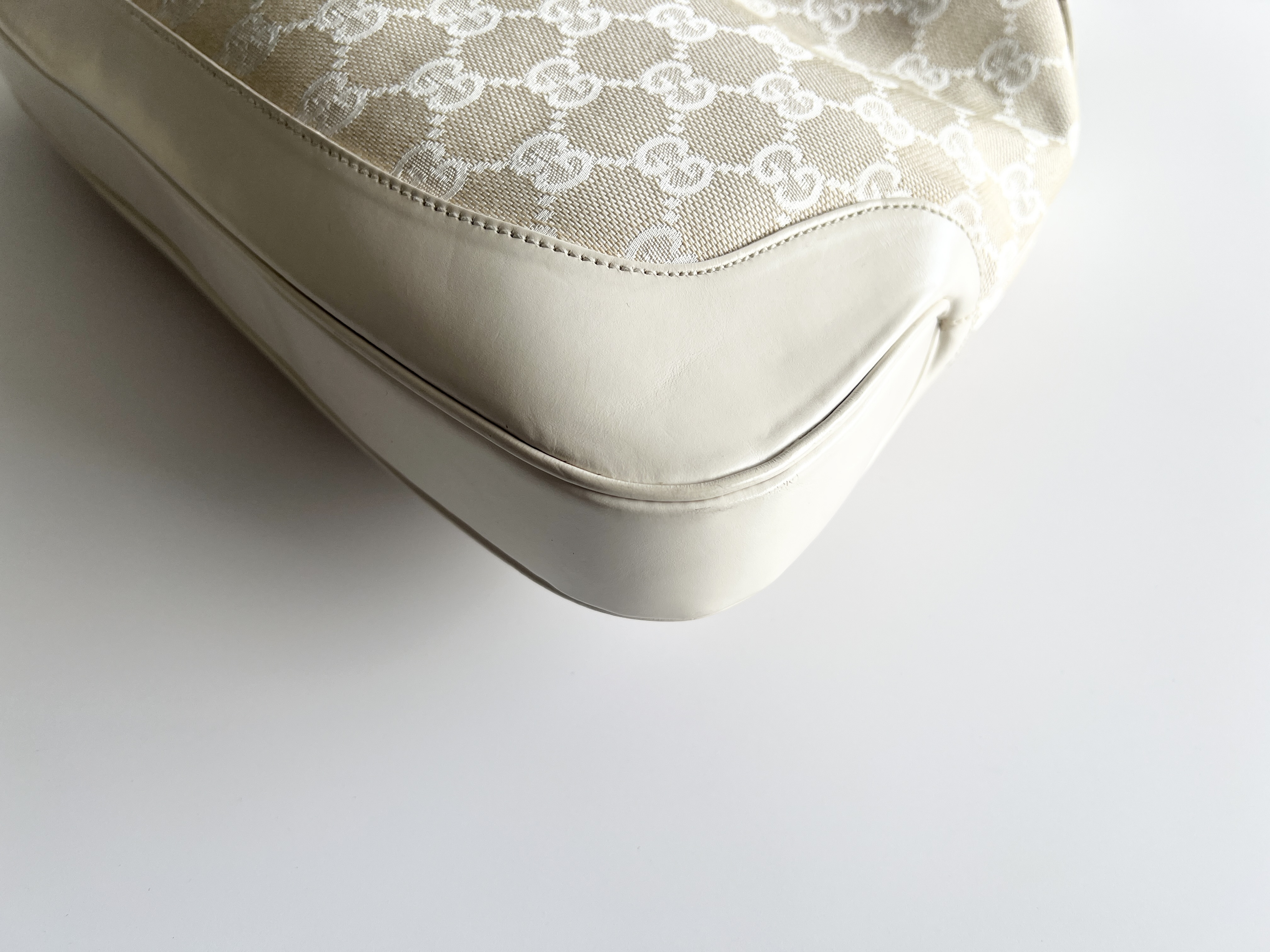Jackie GG Canvas Leather Shoulder Bag One-Shoulder Bag — view 11