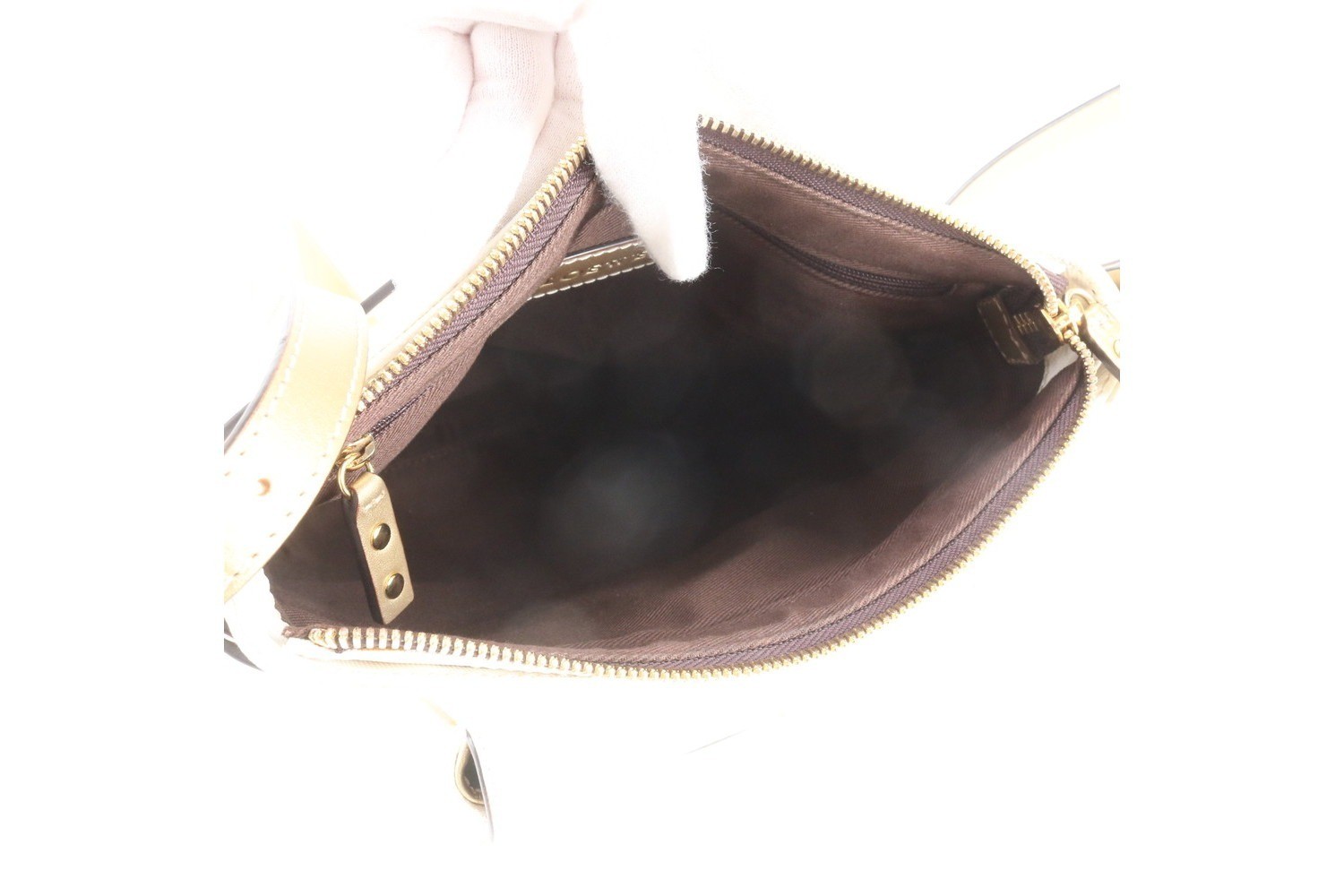 Anagram Repeat Leather Shoulder Bag — view 7