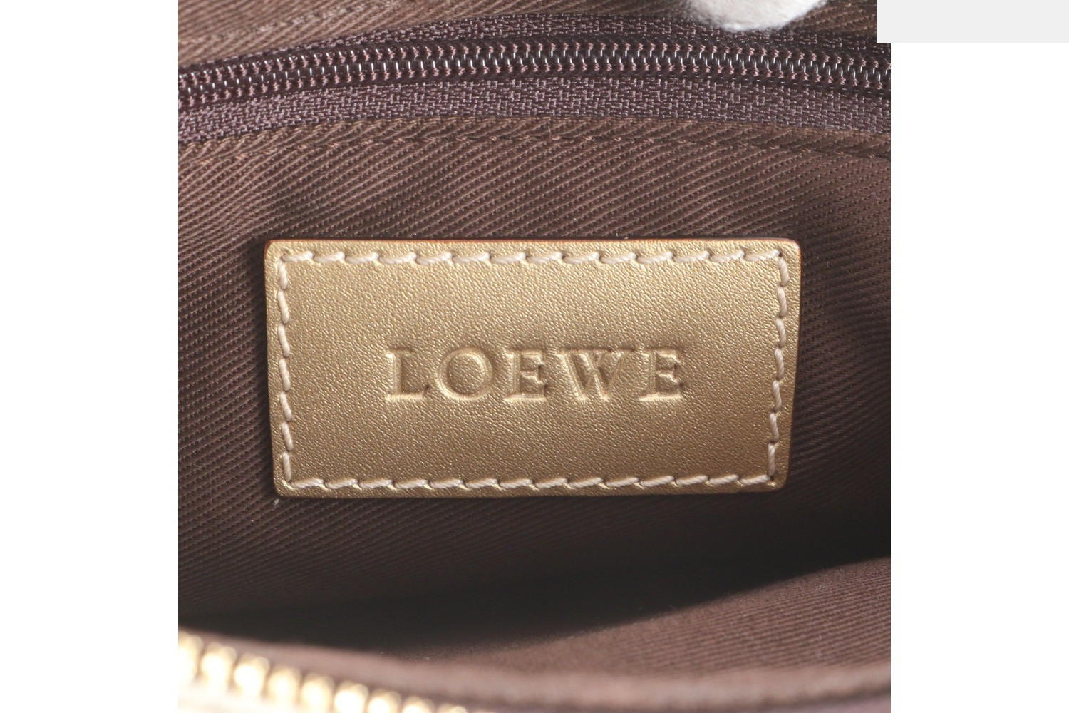 Anagram Repeat Leather Shoulder Bag — view 8