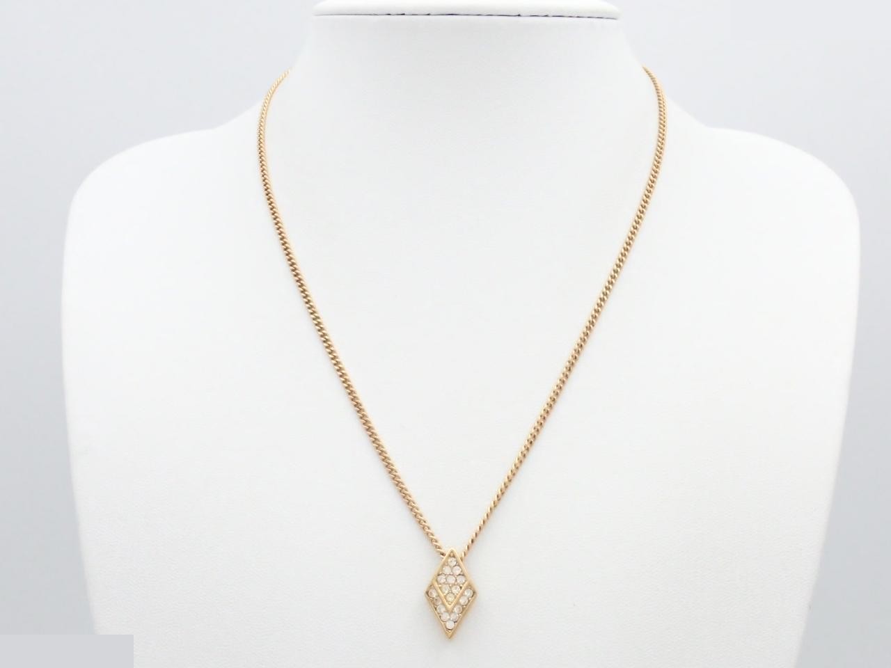 Diamond-shaped necklace, chain approximately 44 cm — view 3