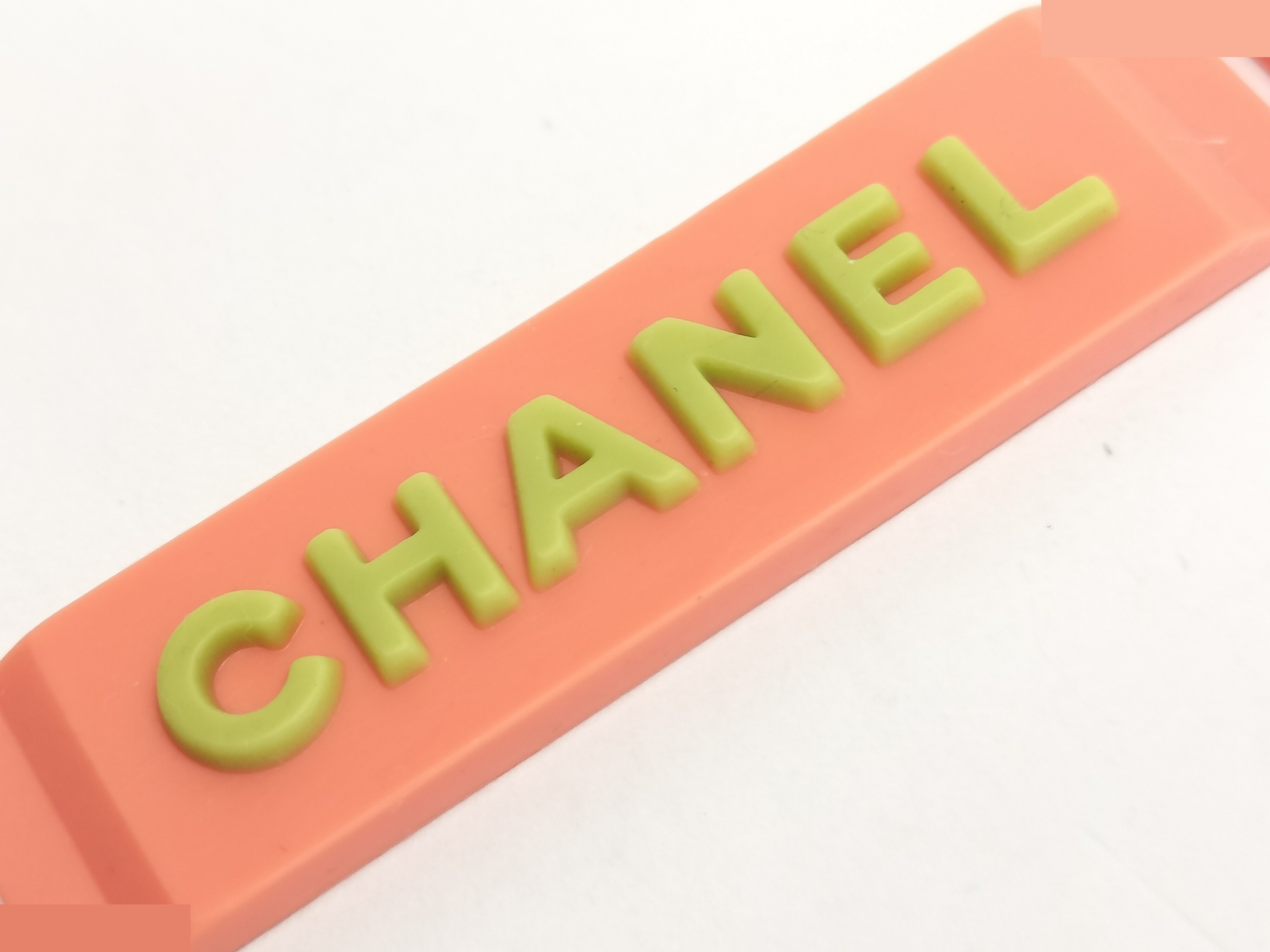 Logo rubber bracelet, orange, approximately 21.5 cm in length. — view 6