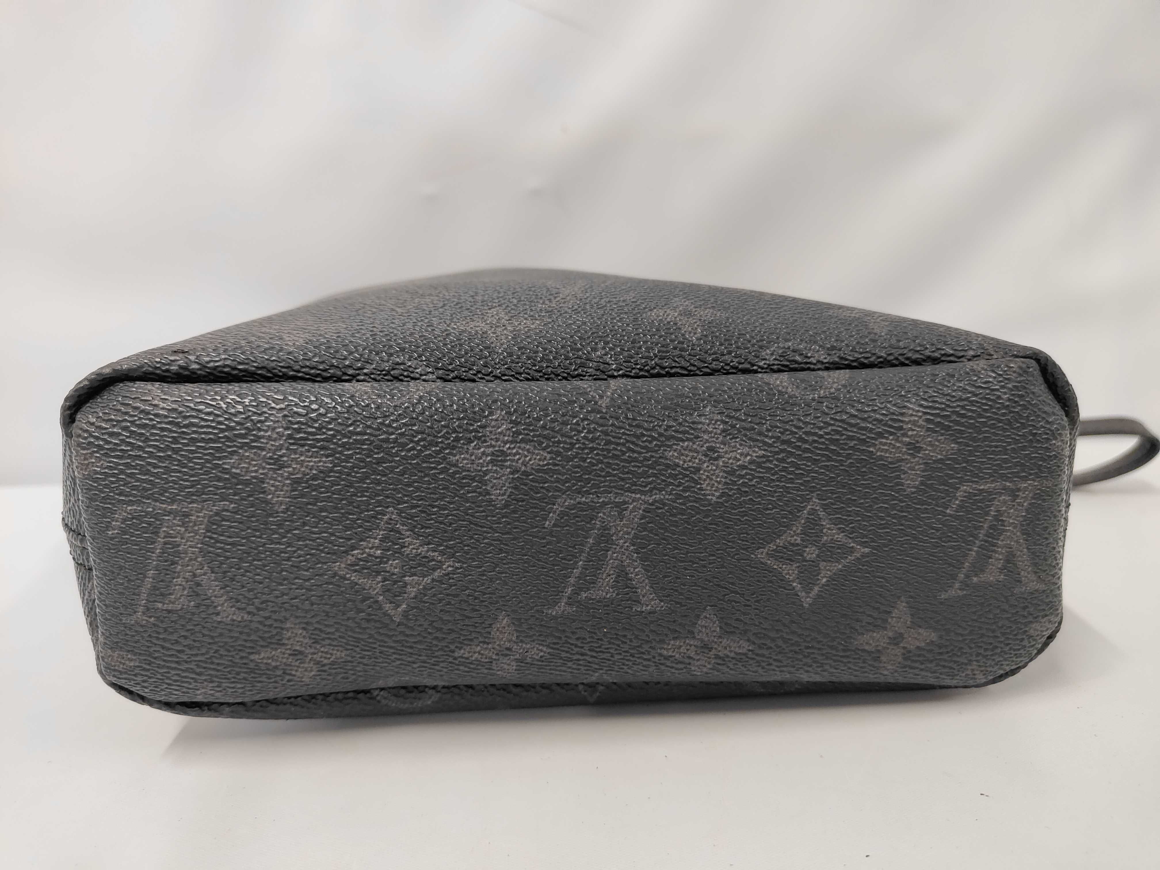 VI4125 Shoulder Bag — view 3