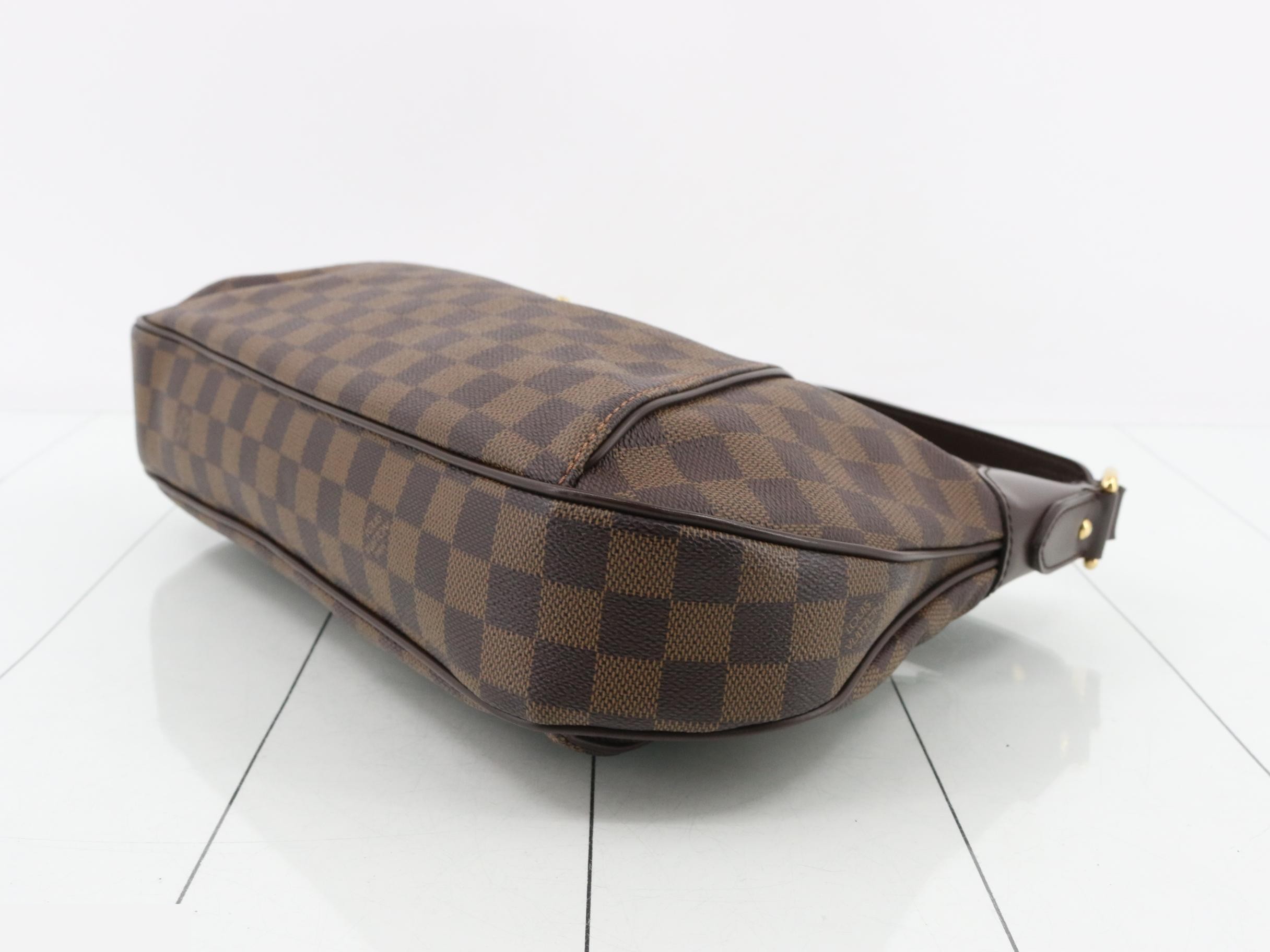 Damier Thames GM Shoulder Bag — view 6