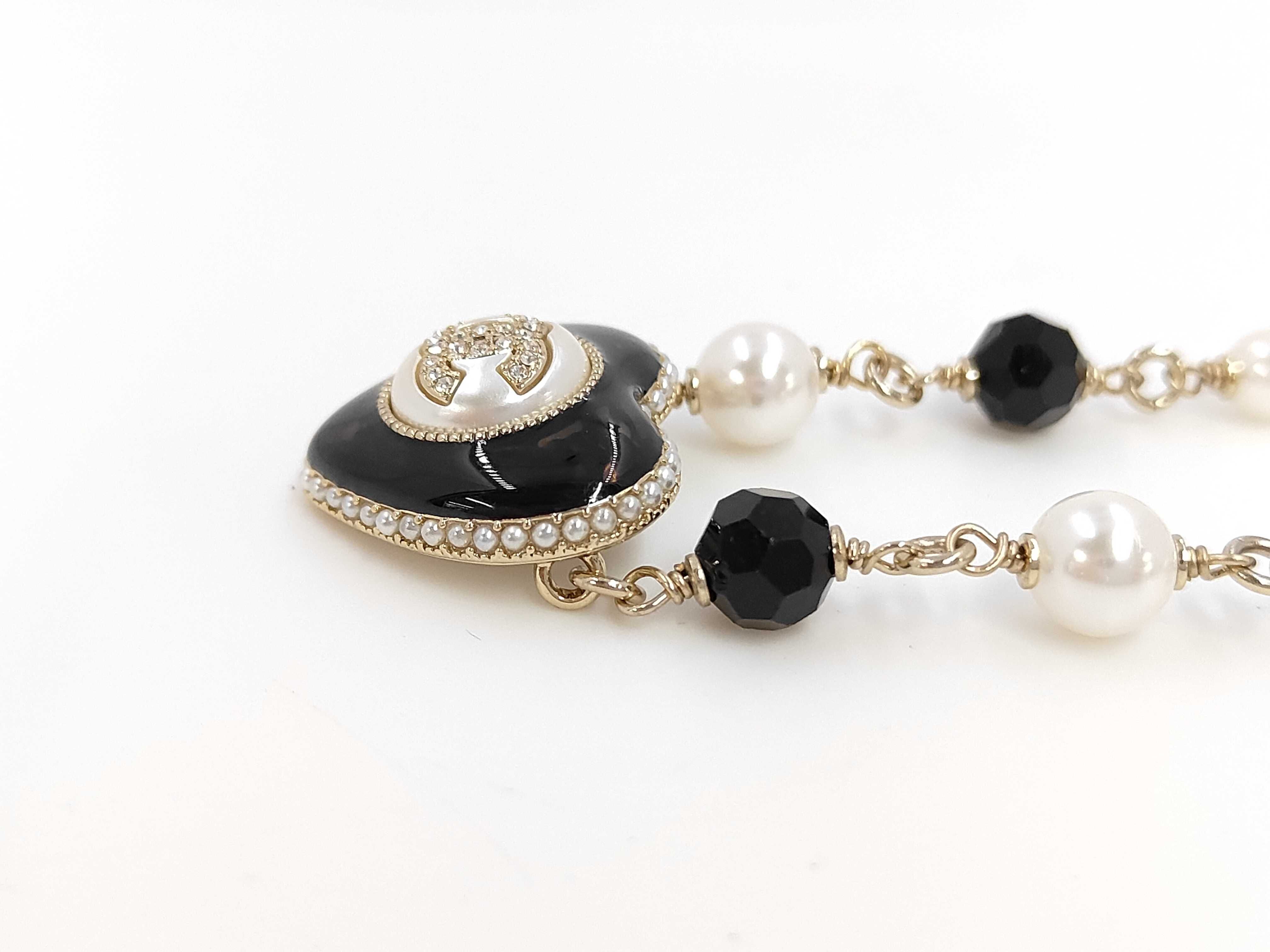 B22B Necklace — view 2