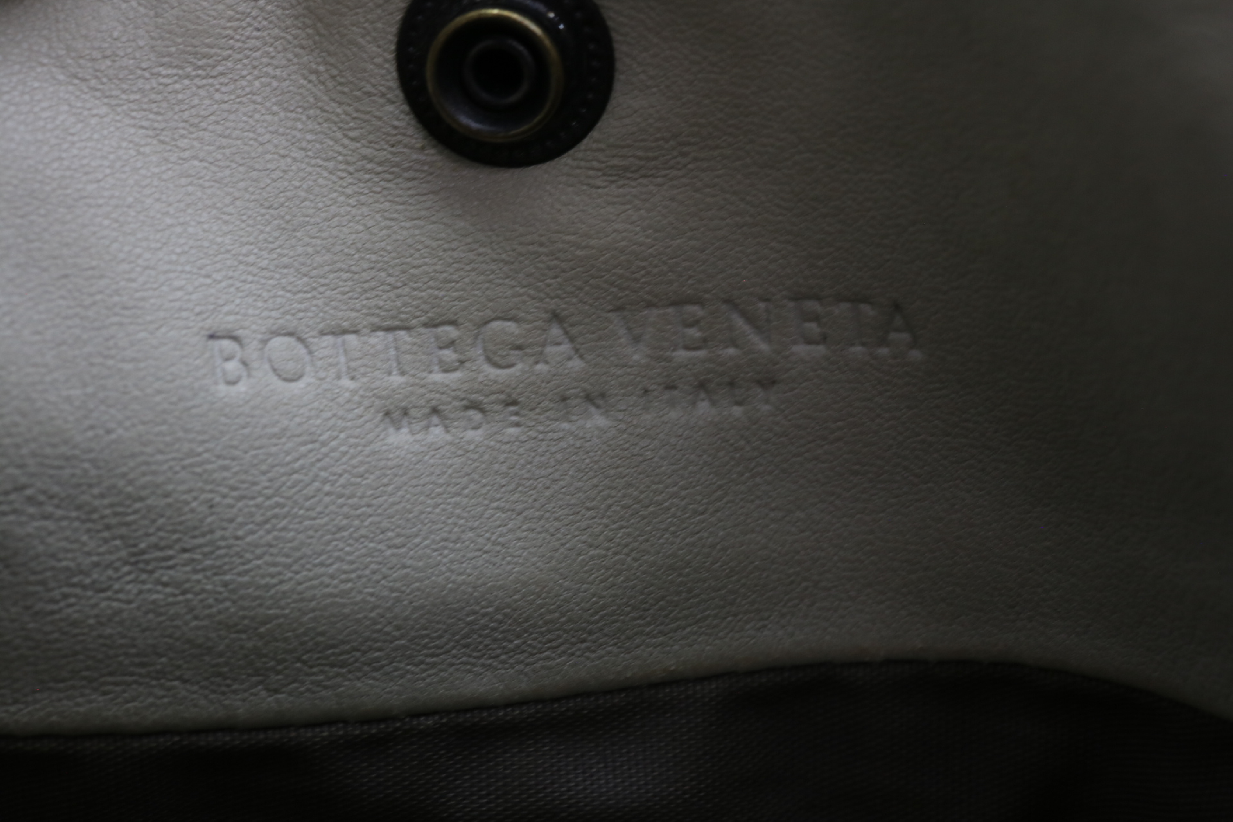 Intrecciato Leather Shoulder Bag — view 10