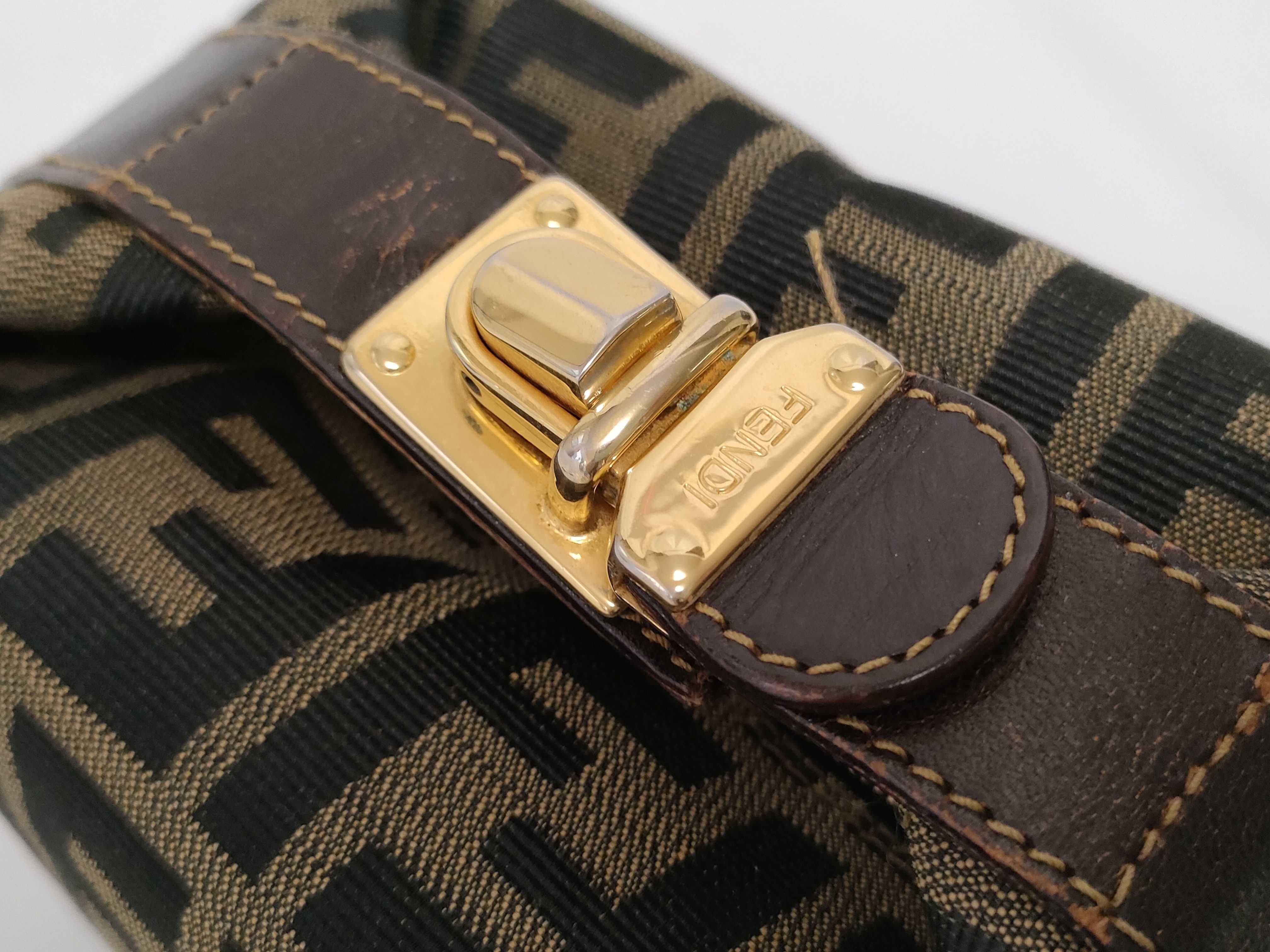 Zucca pattern Fendi pouch vanity bag Zucca canvas leather khaki pouch — view 5