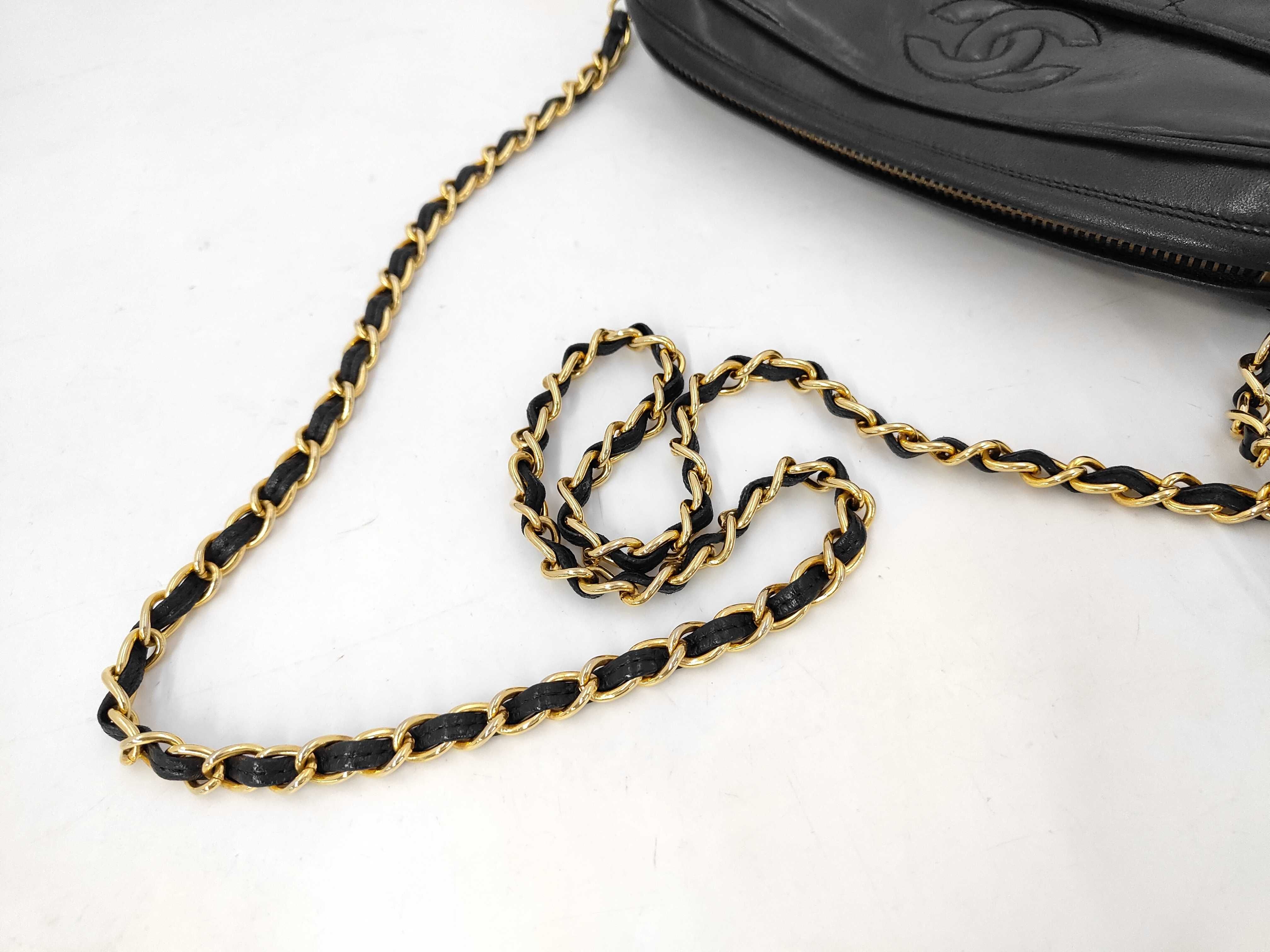 Shoulder Bag, Quilted Black x Chain Bag — view 4