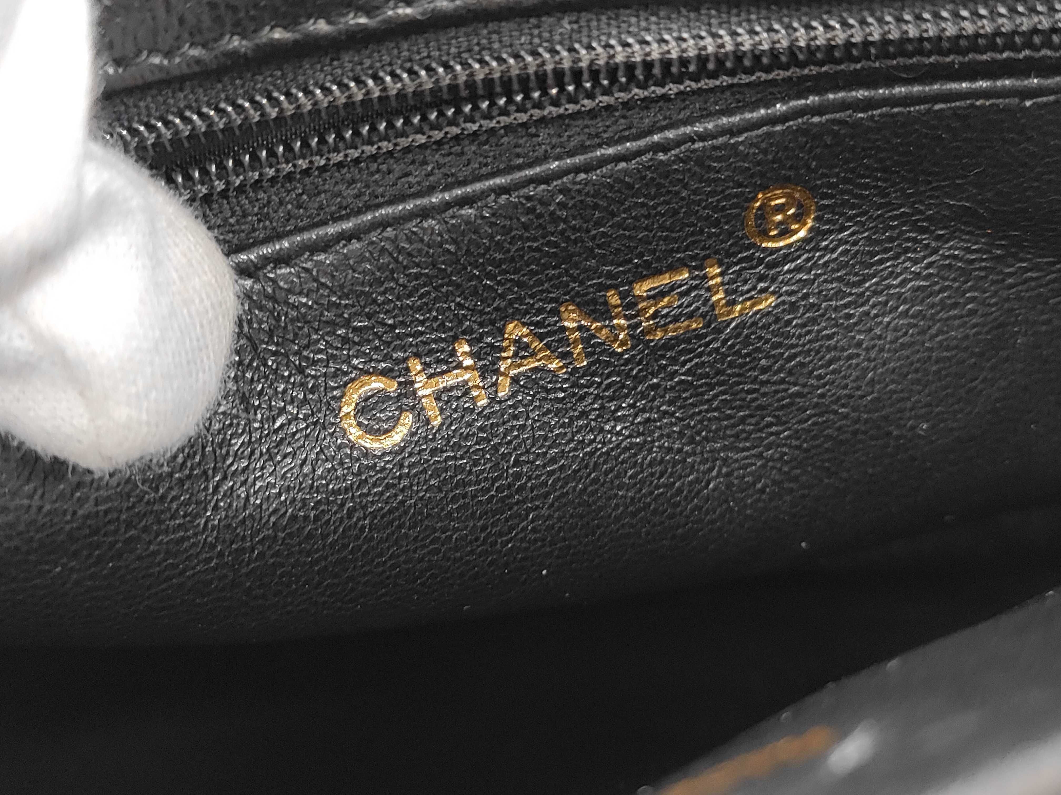 Shoulder Bag, Quilted Black x Chain Bag — view 9