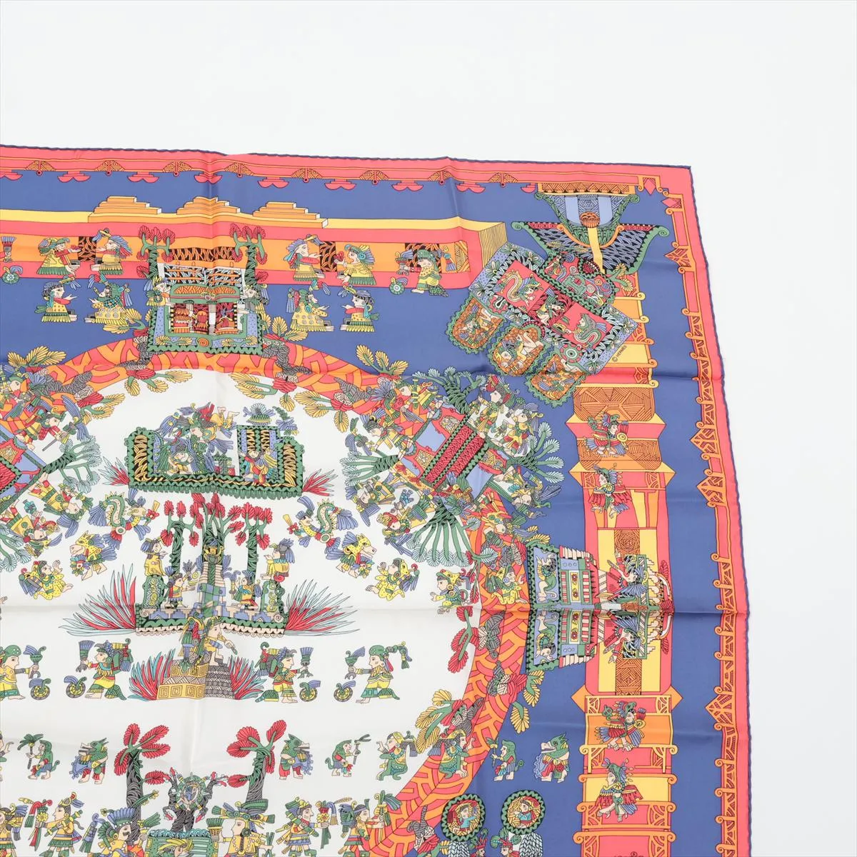 Carre 90 "Astres et Soleils" (Celestial Bodies and Suns) Scarf, Silk, Red x Blue, Scattered threads, loose threads, fraying. — view 3