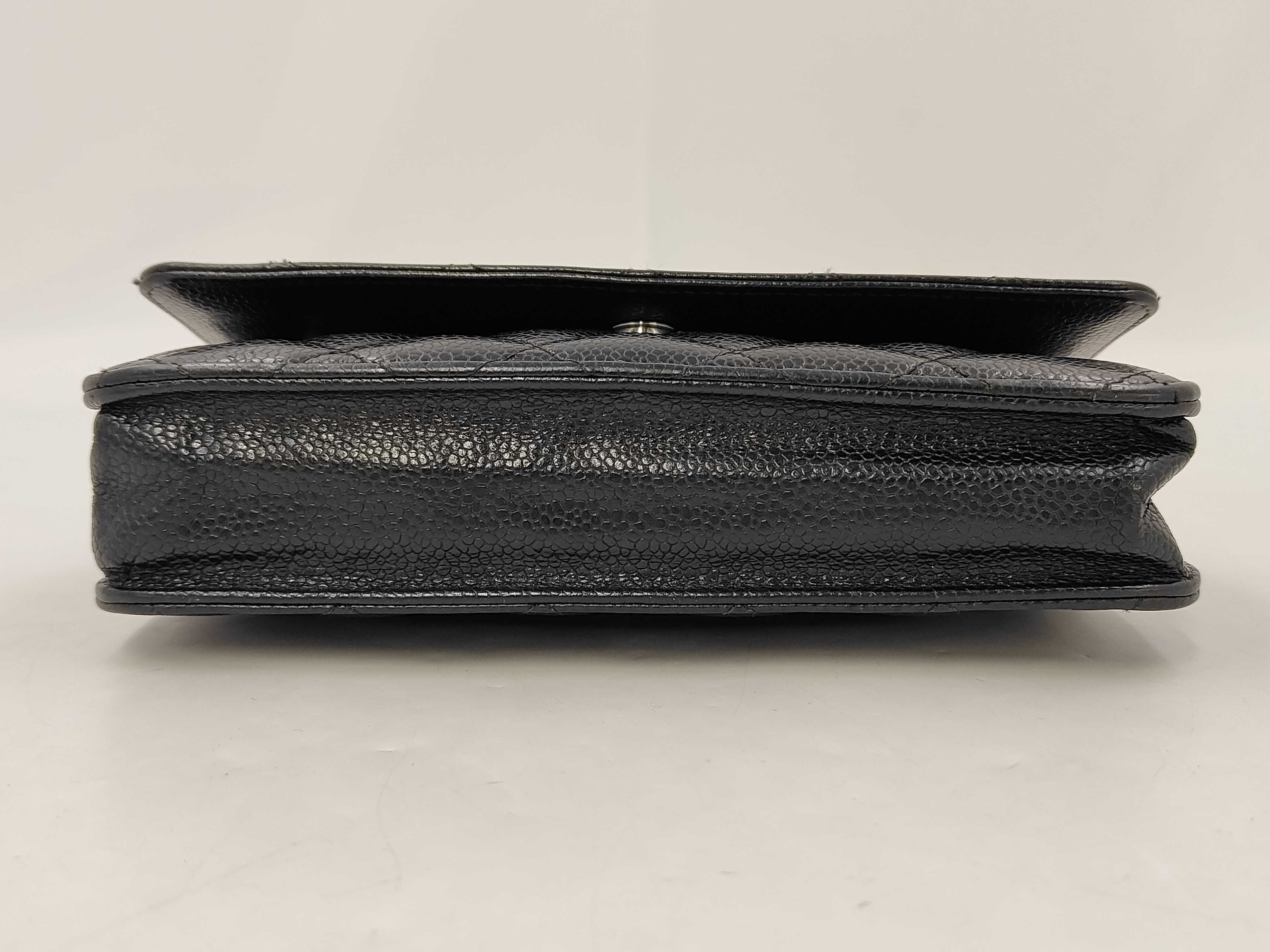 Matelassé Chain Wallet with Plate Shoulder Bag — view 6