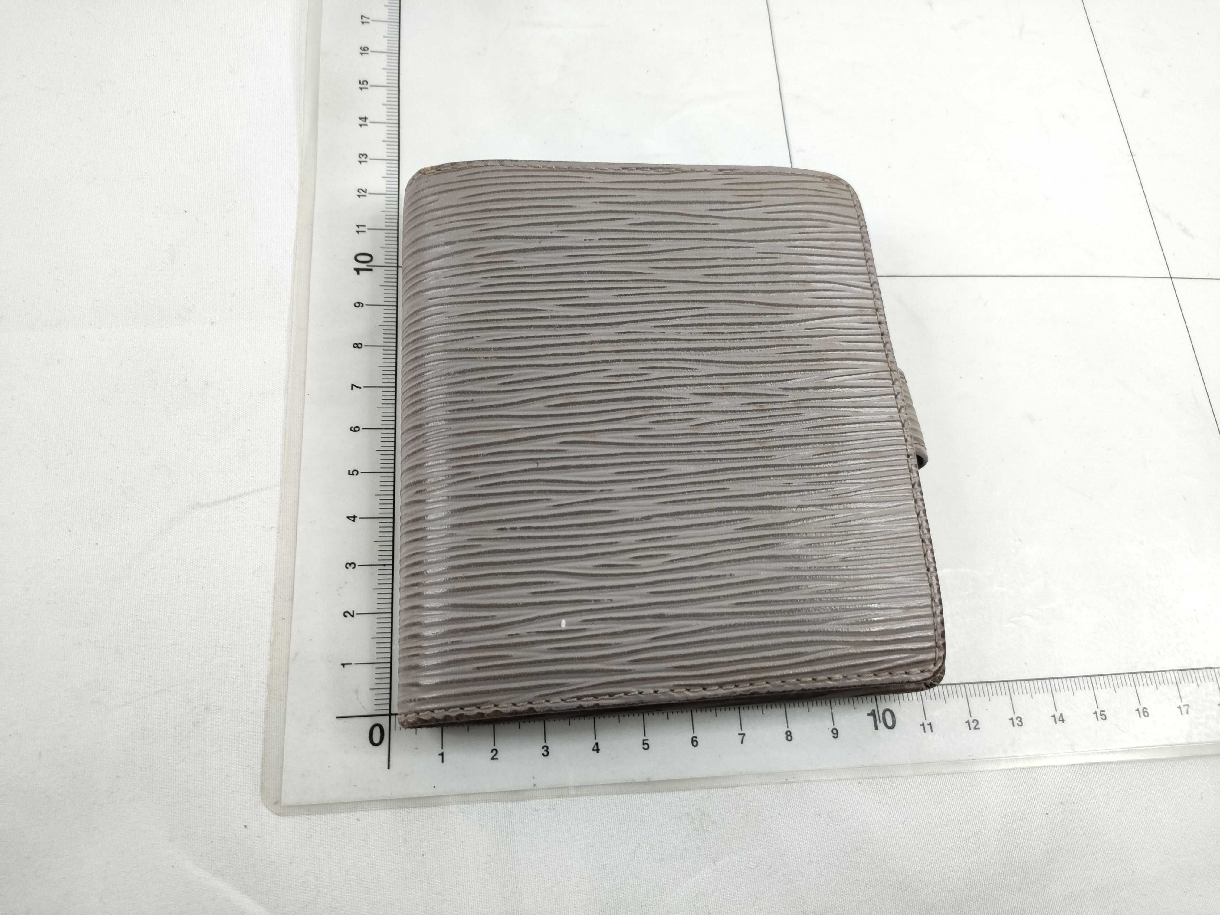 Epi Louis Vuitton Portefeuille Compact M6355B MI1011 Epi Wallet — view 2
