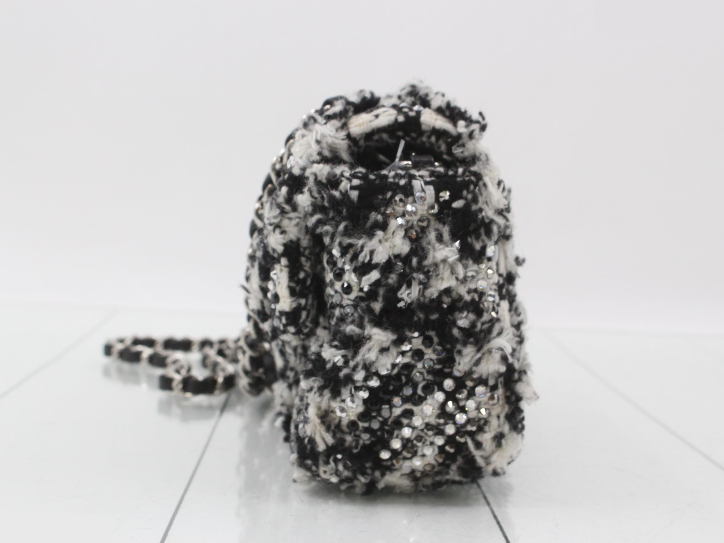 Tweed rhinestone chain shoulder bag — view 3