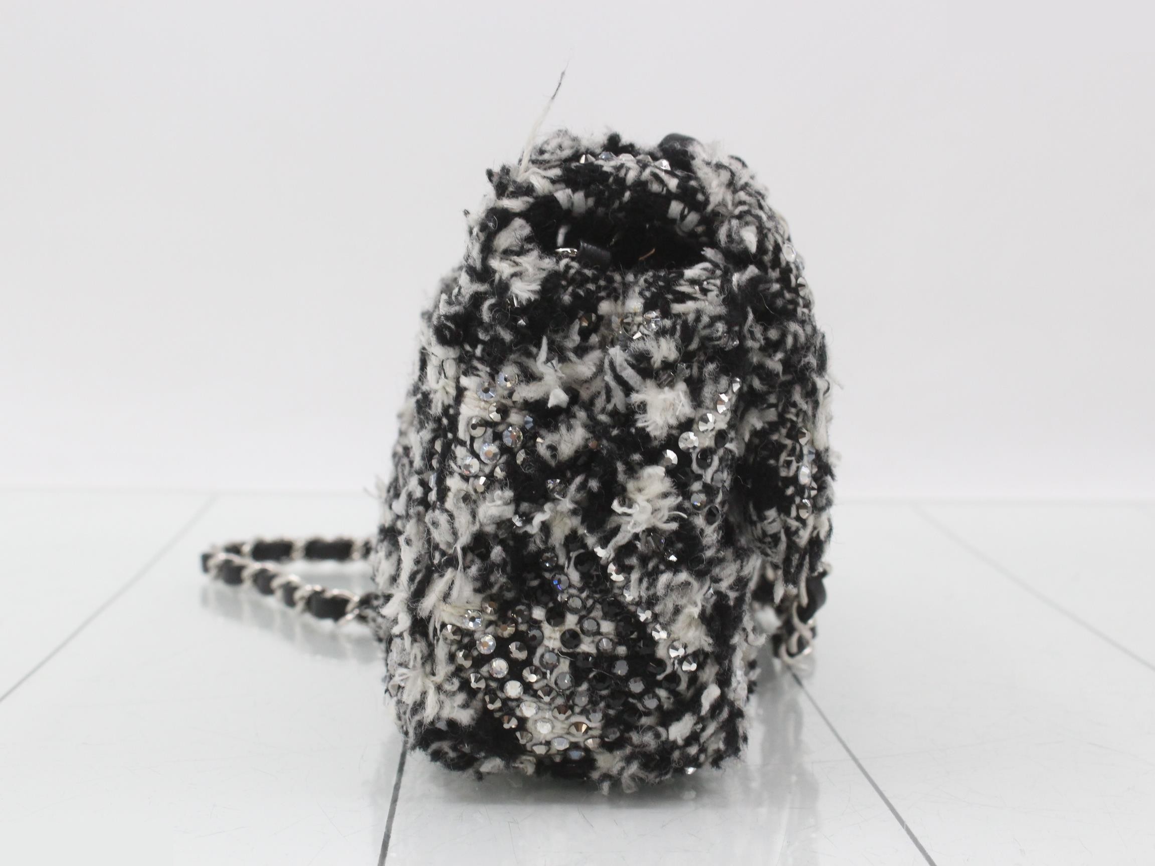Tweed rhinestone chain shoulder bag — view 4