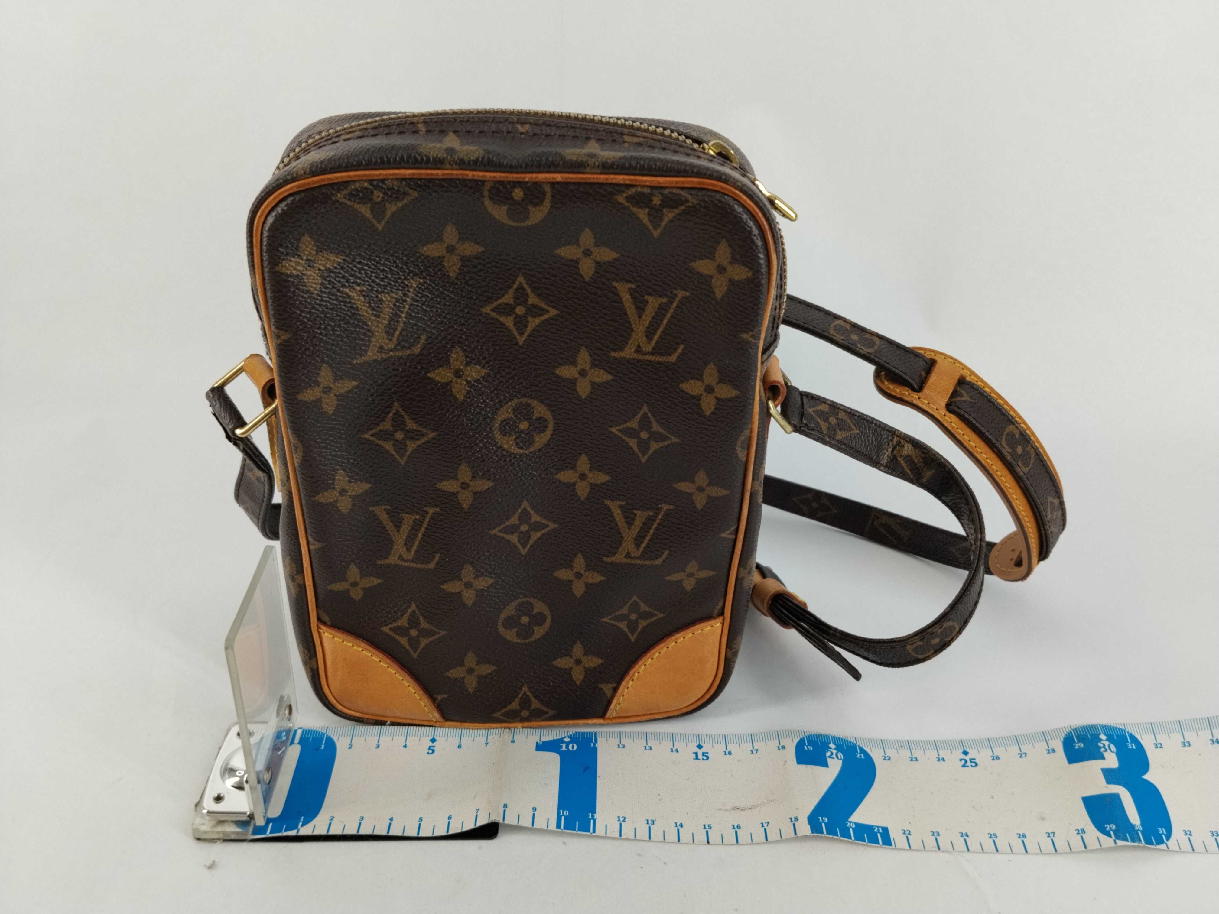 Monogram Louis Vuitton Amazon M45236 Monogram AR0063 Shoulder Bag — view 2