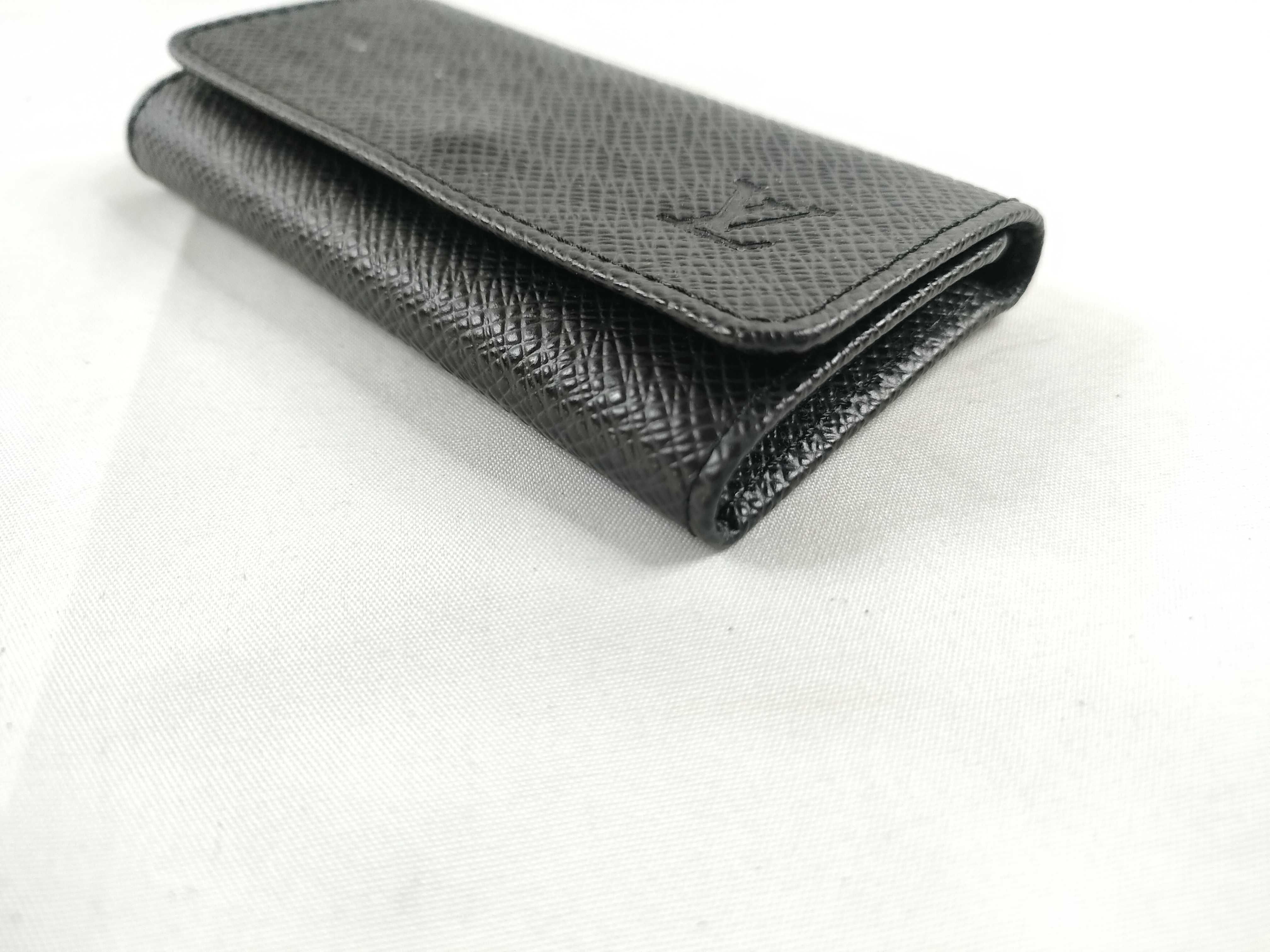 Taiga 4-Key Case Epi Black Key Case — view 3