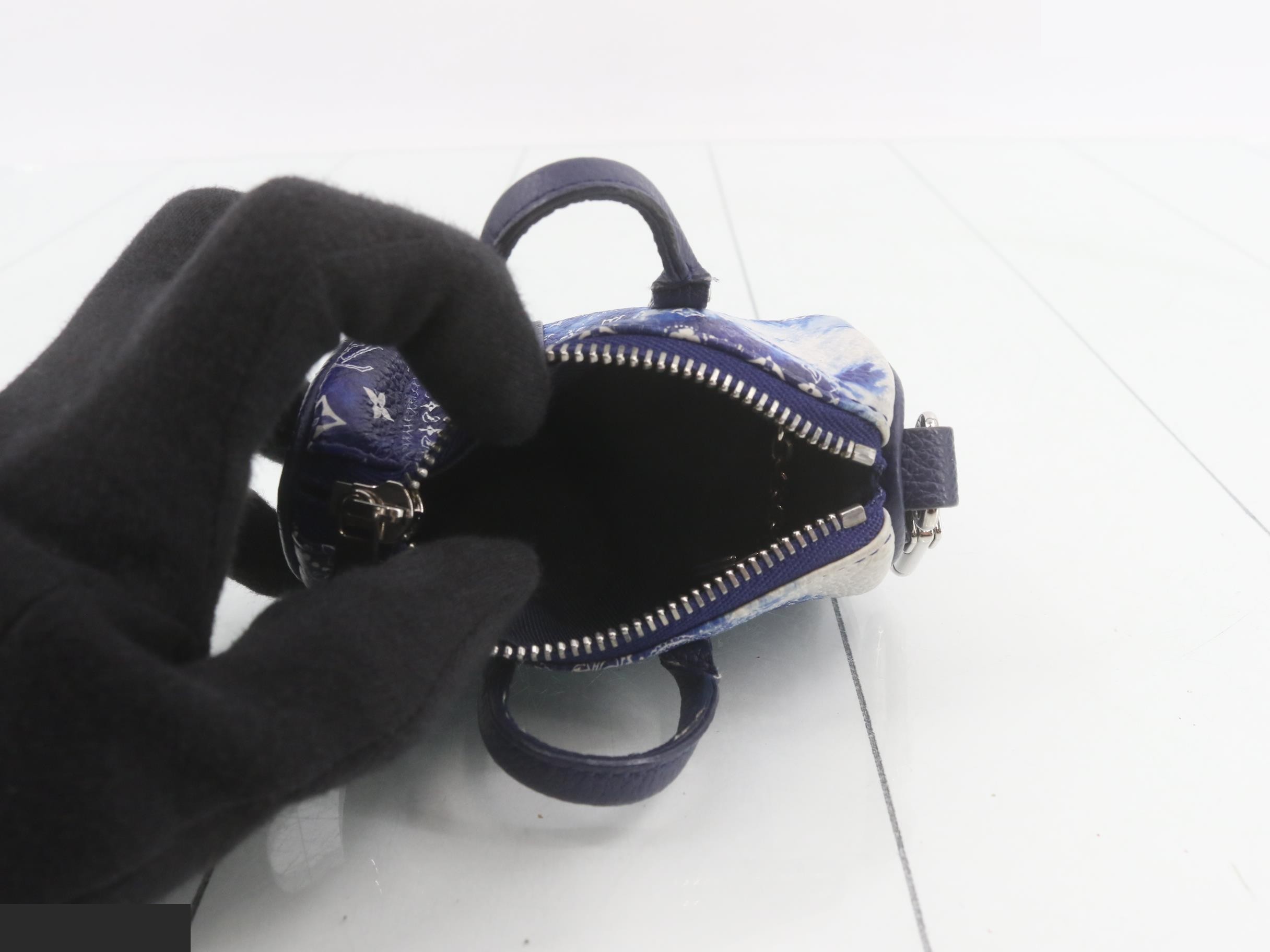 MP3337 Monogram Bandana Portefeuille Bag Charm — view 4